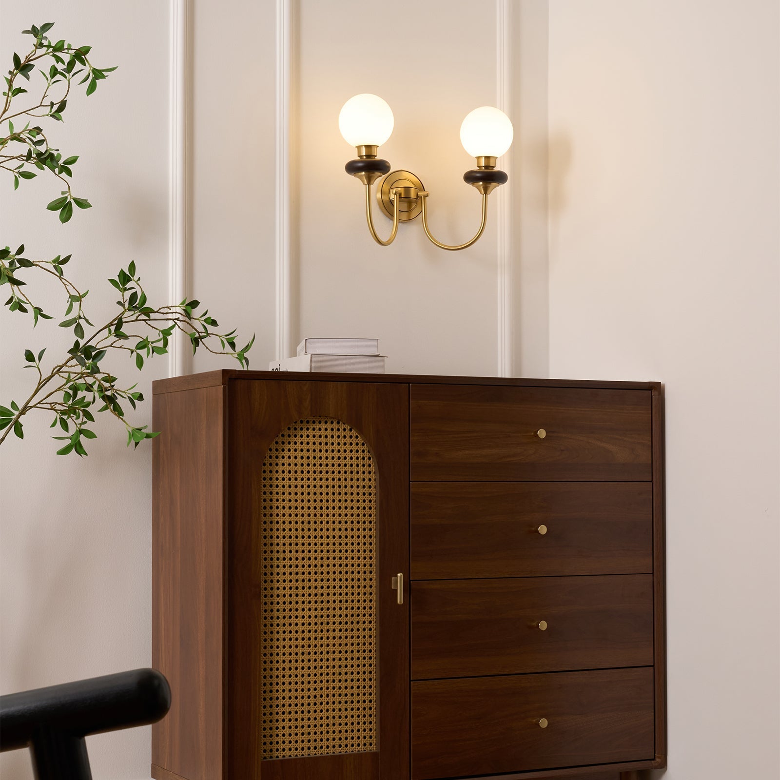 Belcon Wall Light