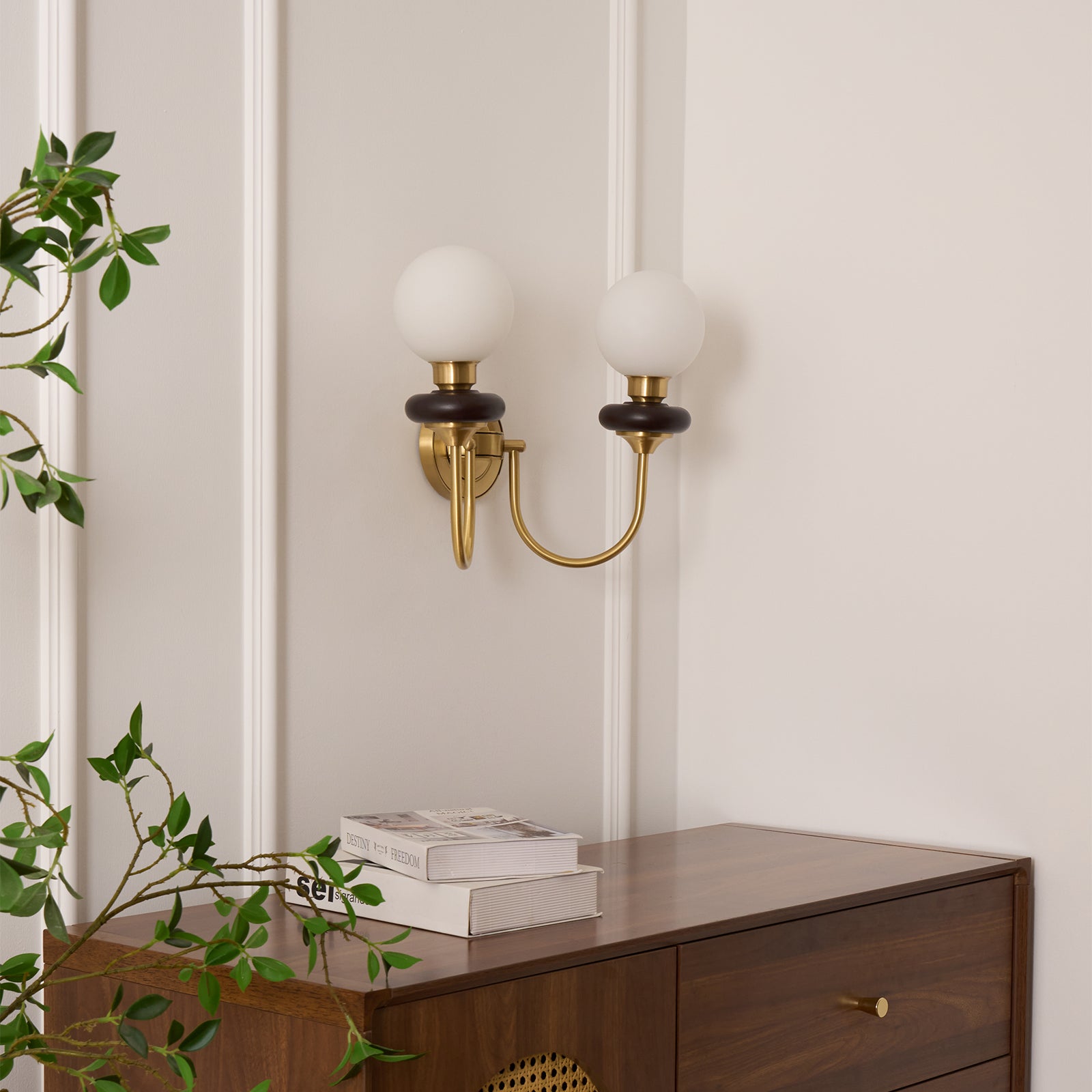 Belcon Wall Light