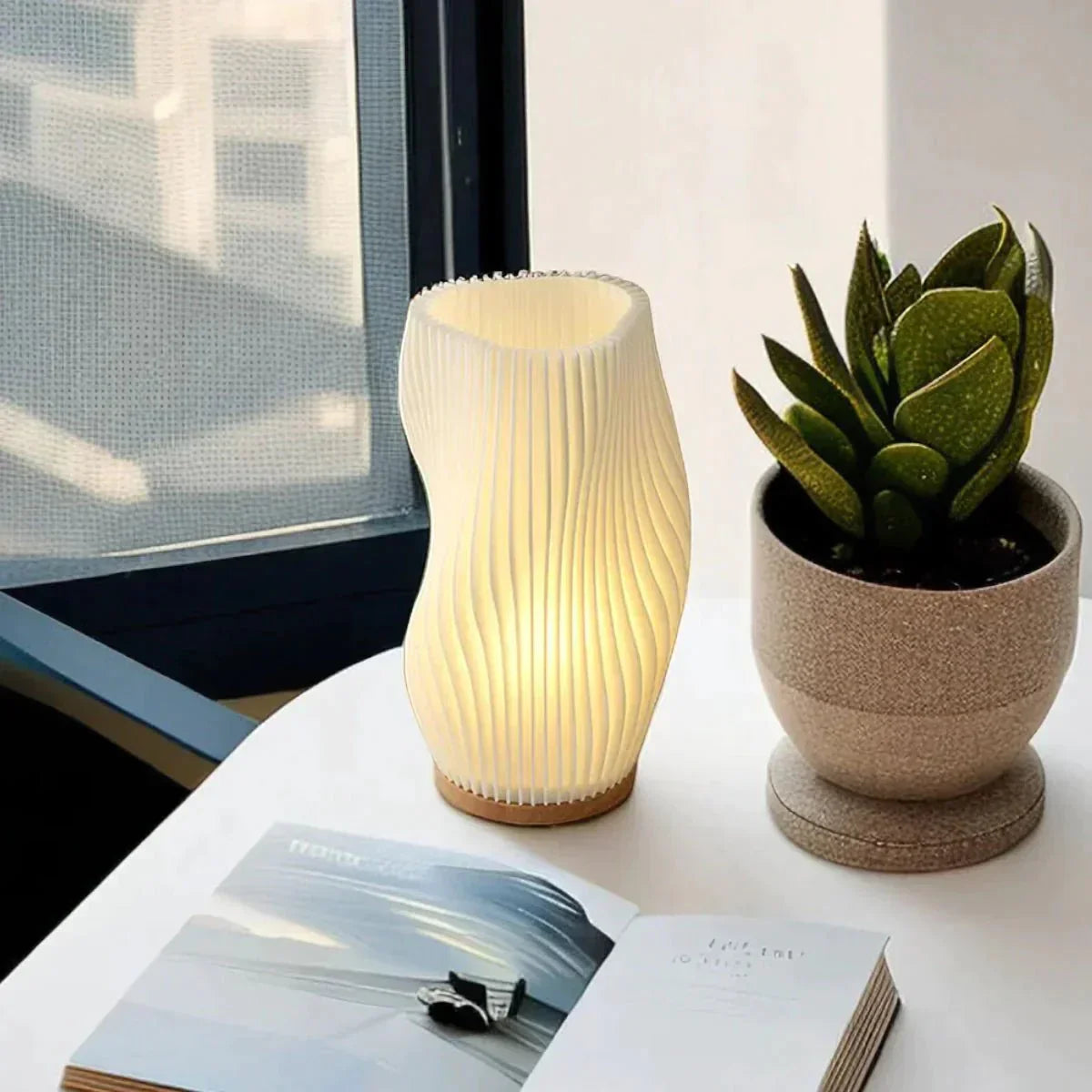 Sareno Table Lamp