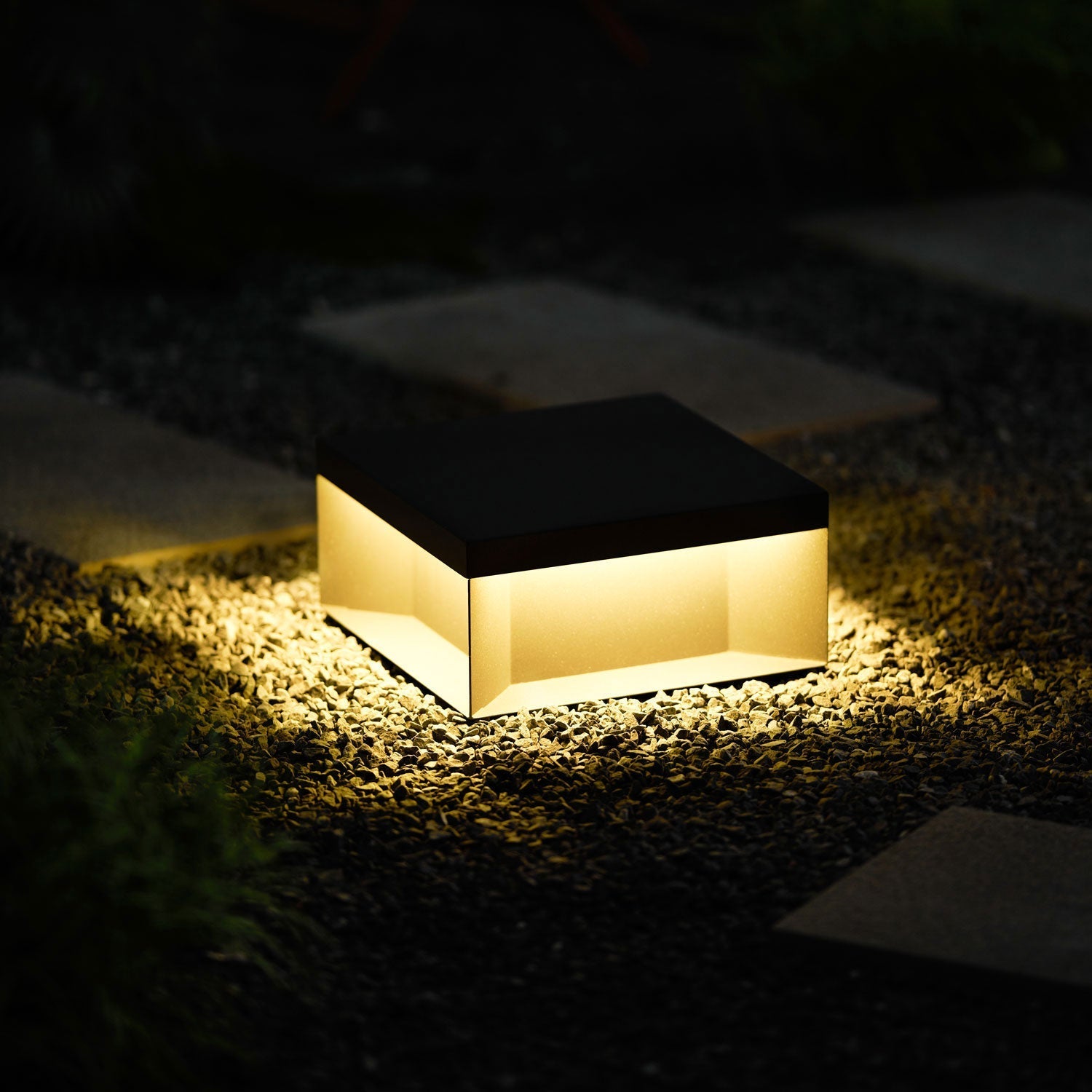 Krozan Outdoor Light