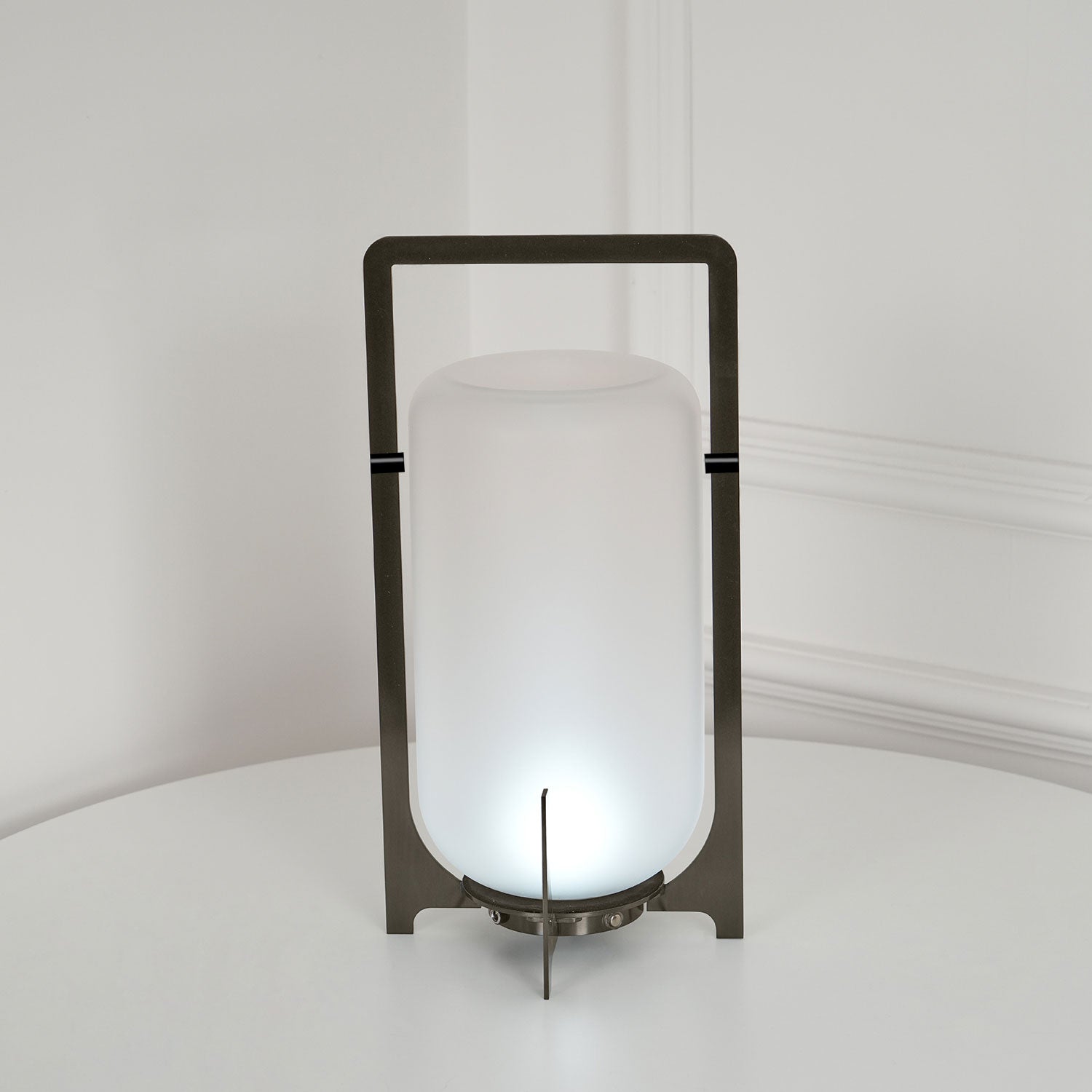 Somvian Table Lamp