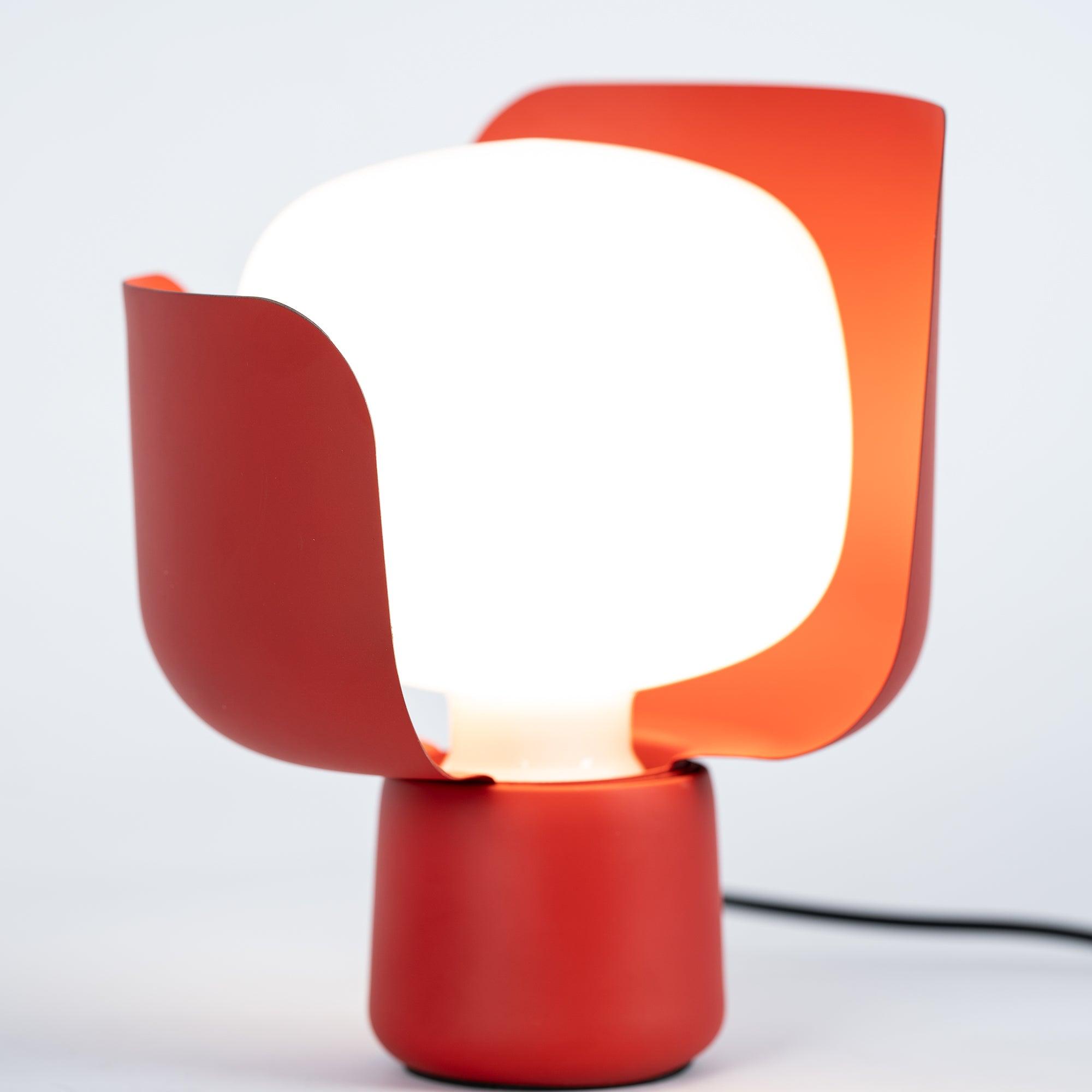 Tarima Table Lamp