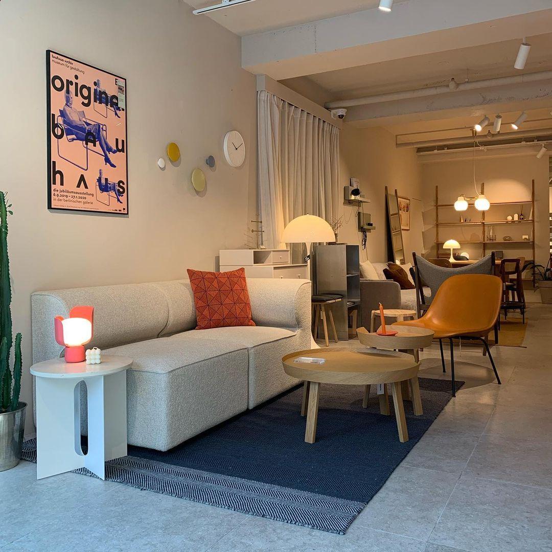 Tarima Table Lamp