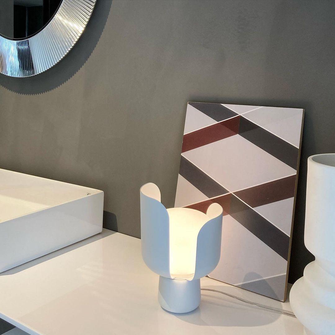 Tarima Table Lamp