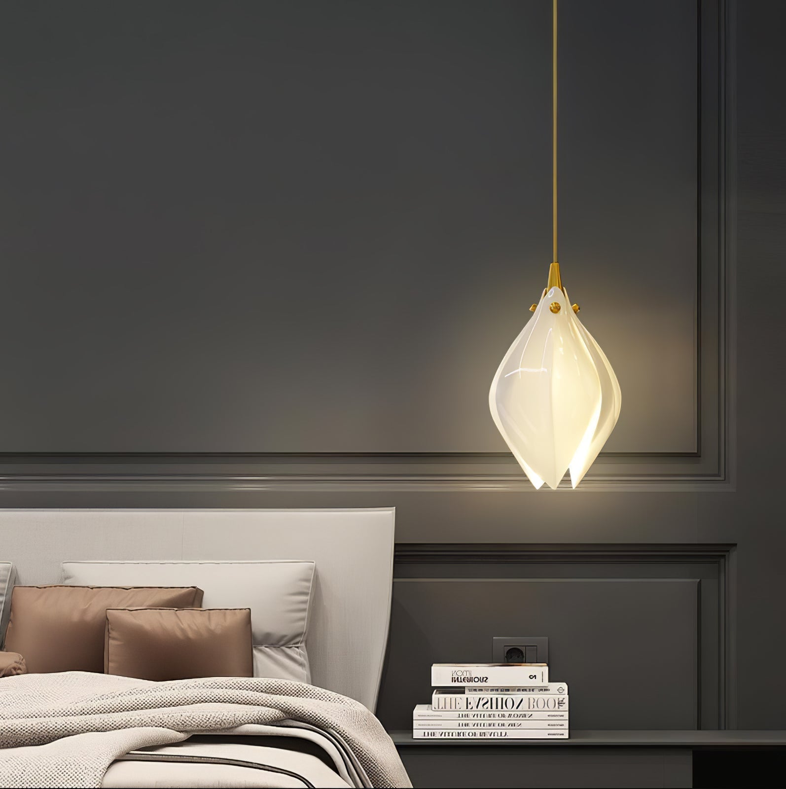 Gryvon Pendant Light