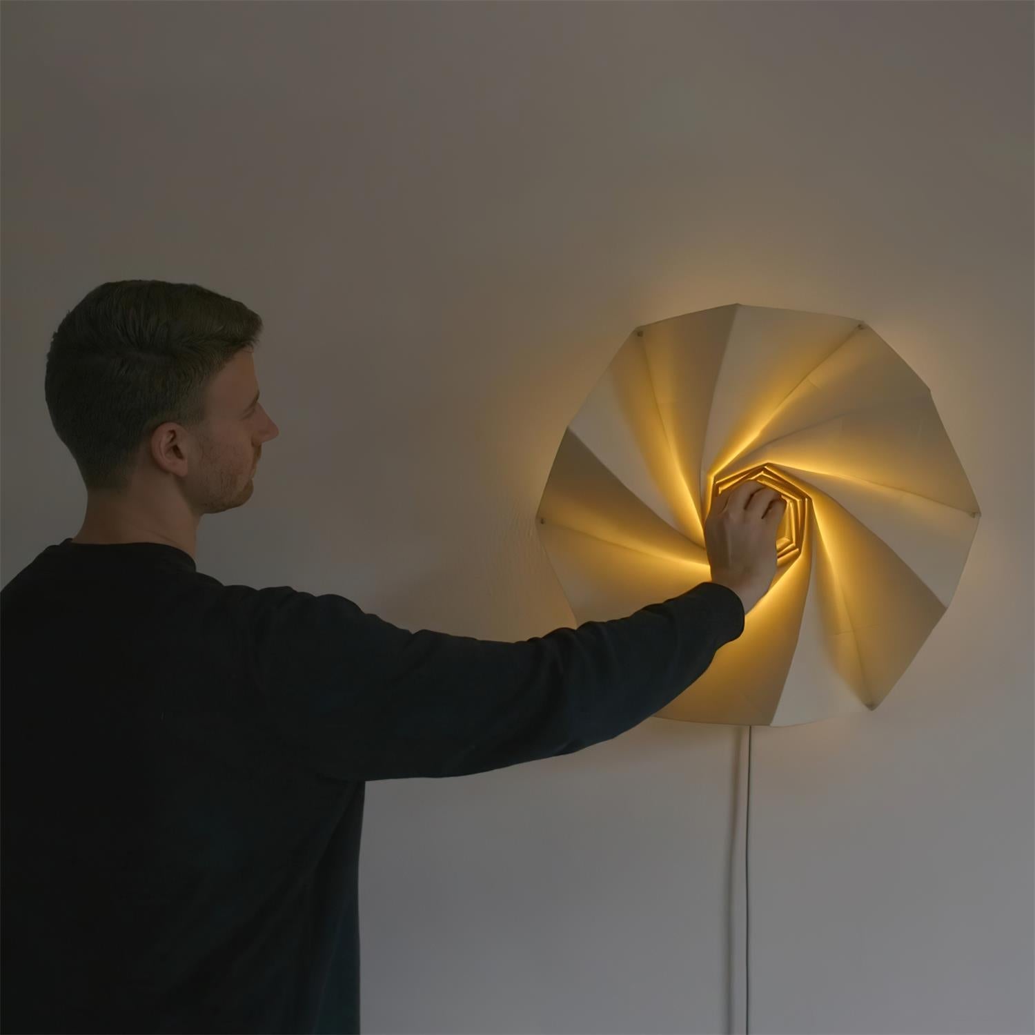 Lysaro Wall Light