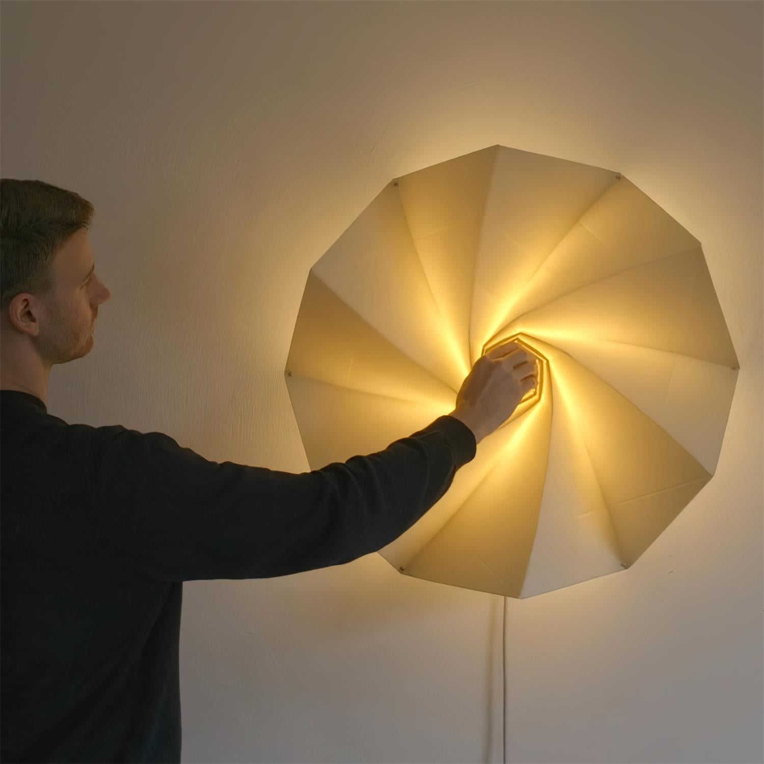 Lysaro Wall Light