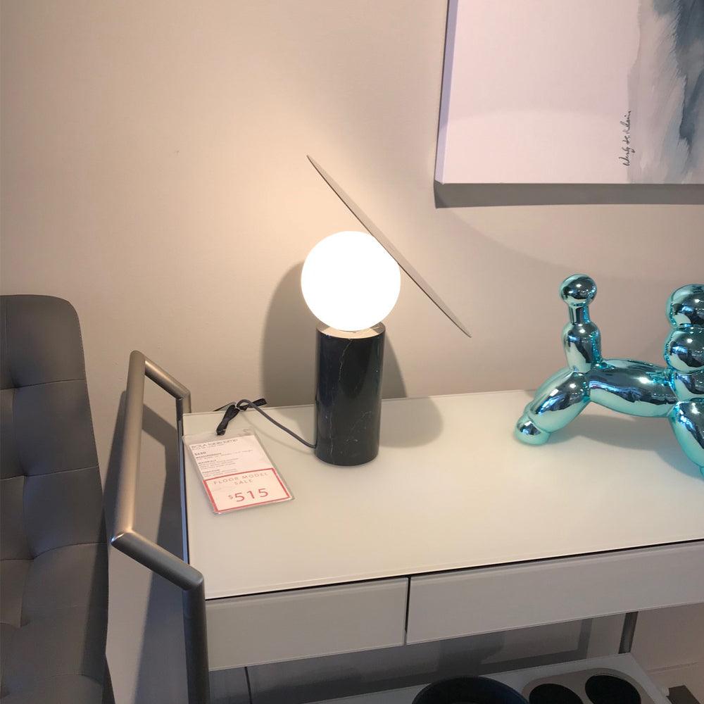 Loba Disc Table Lamp