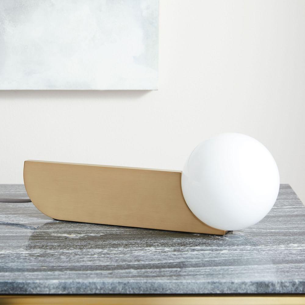 Lemtyse Wall Light
