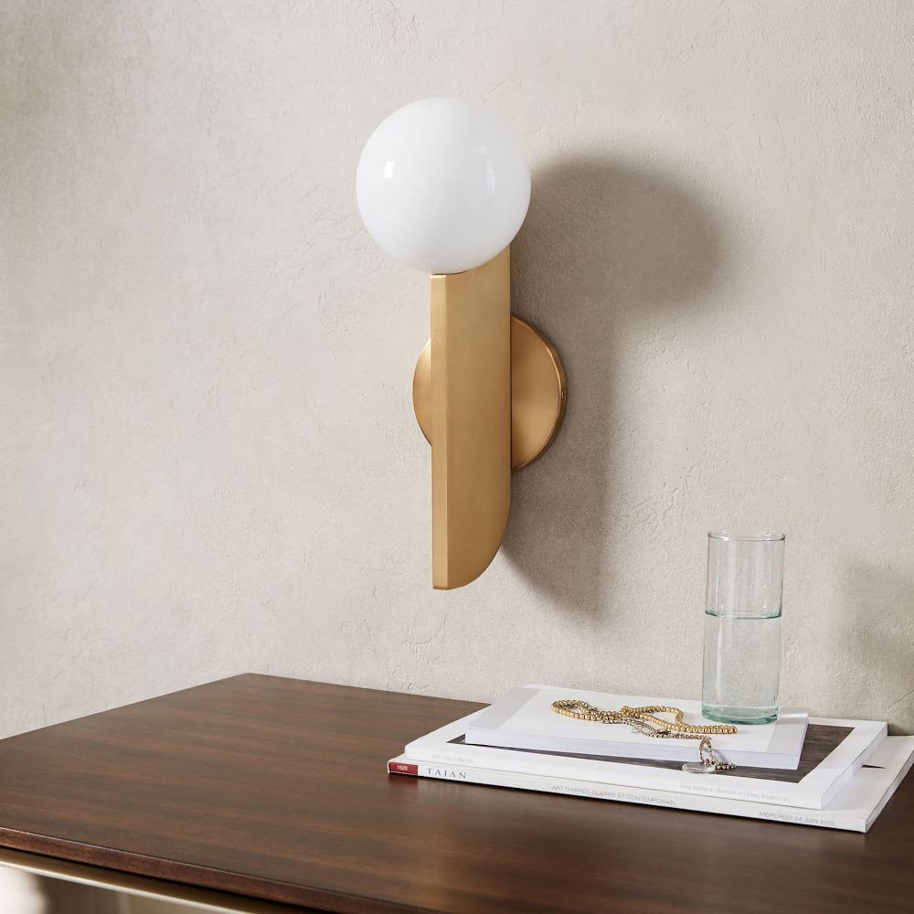 Lemtyse Wall Light