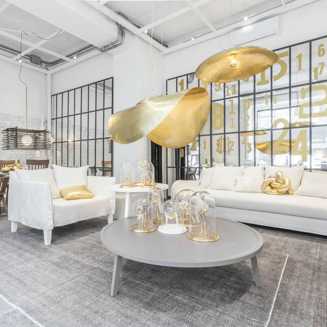 Zarvon Pendant Light