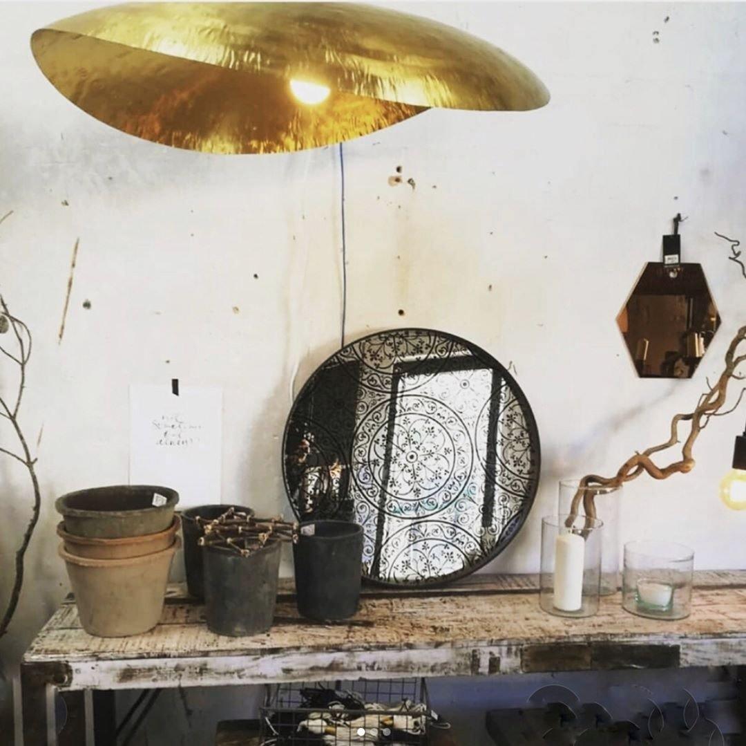 Zarvon Pendant Light