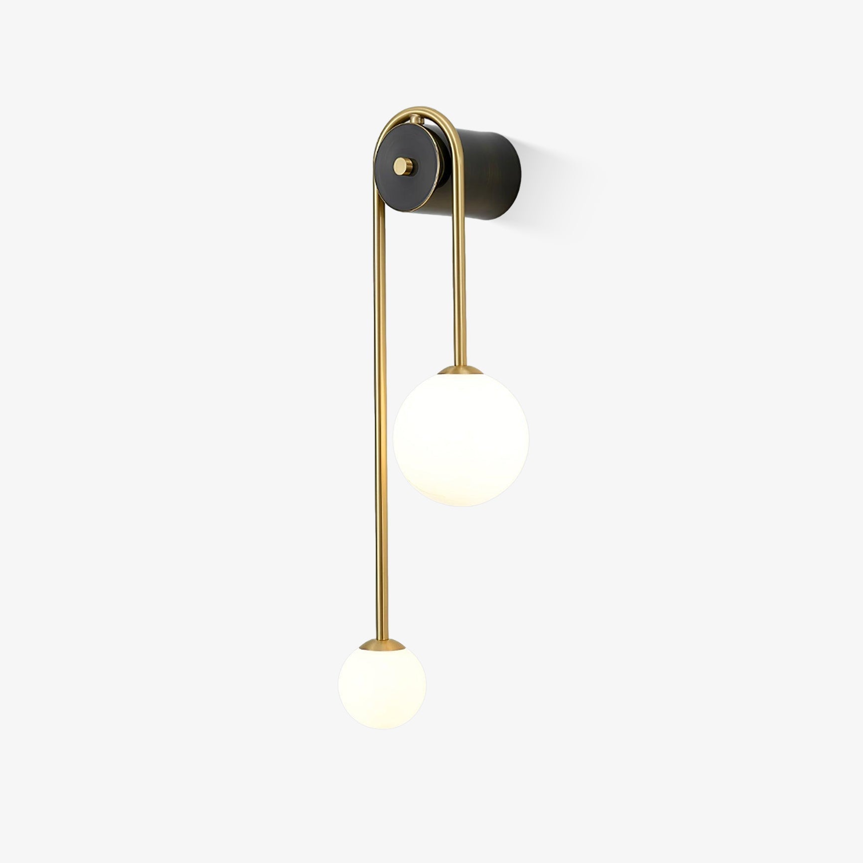 Skavon Wall Light