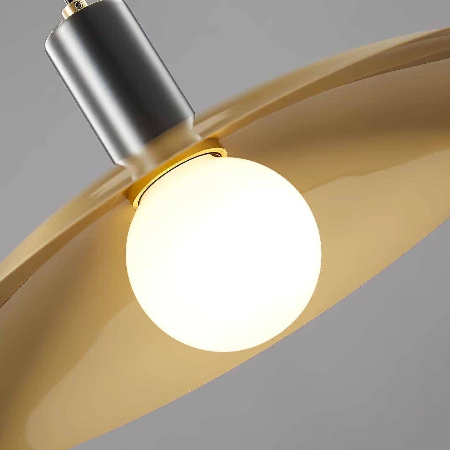 Traoz Pendant Light