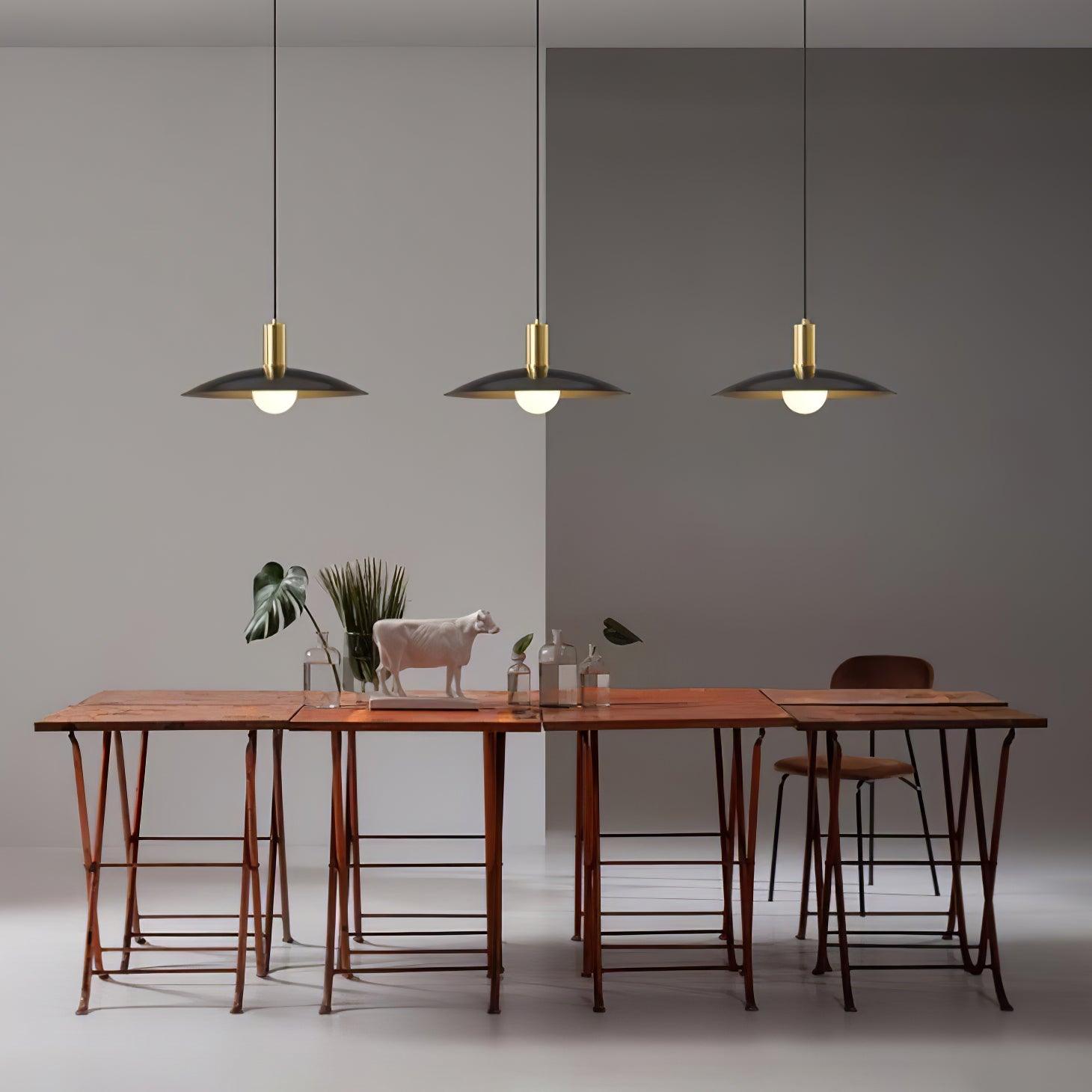Traoz Pendant Light