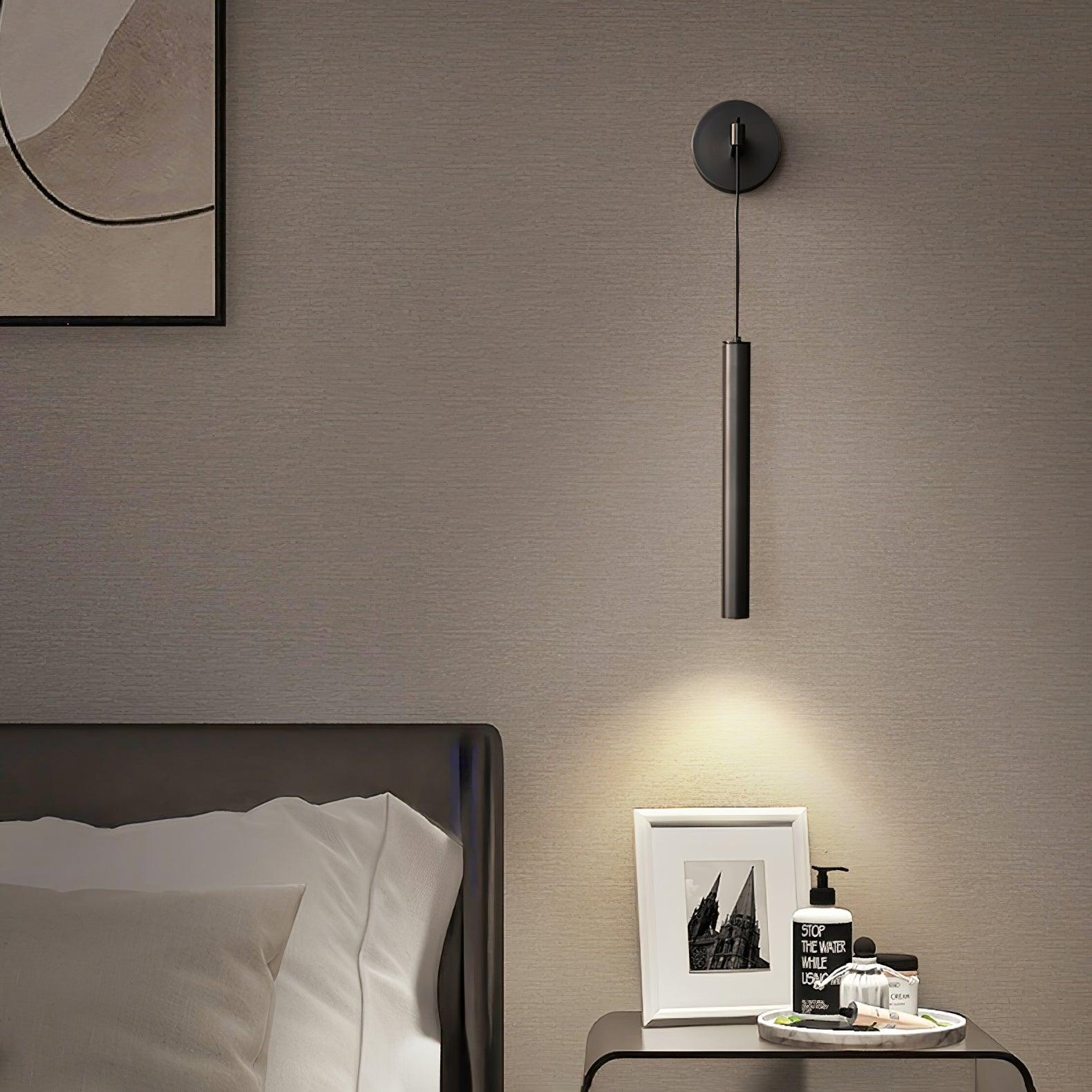 Savira Wall Light