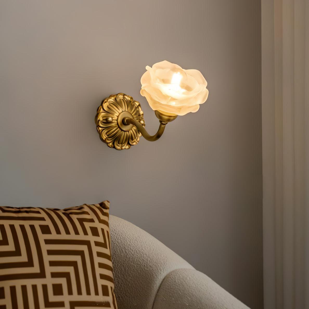 Lisaro Flower Wall Light