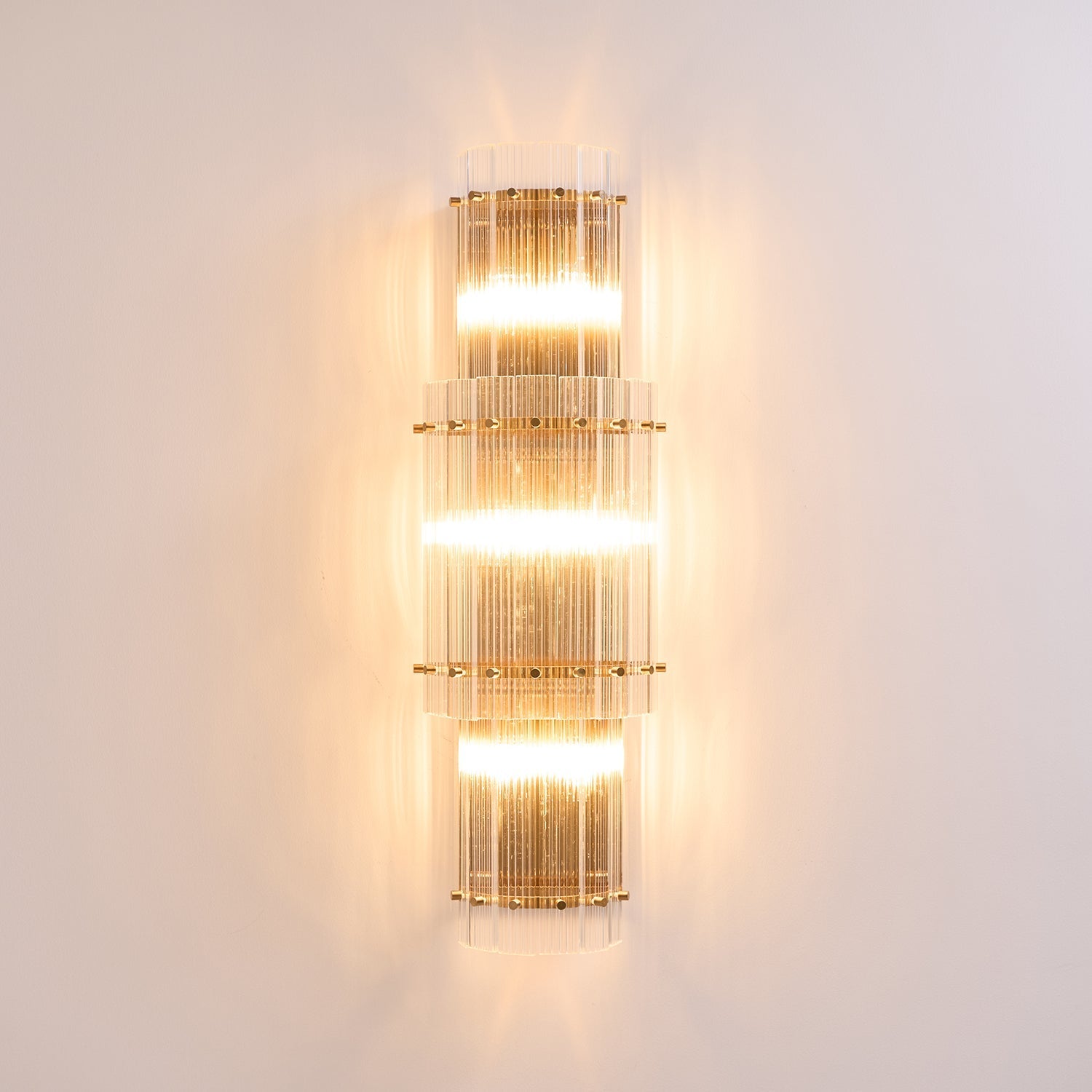Beravu Wall Light