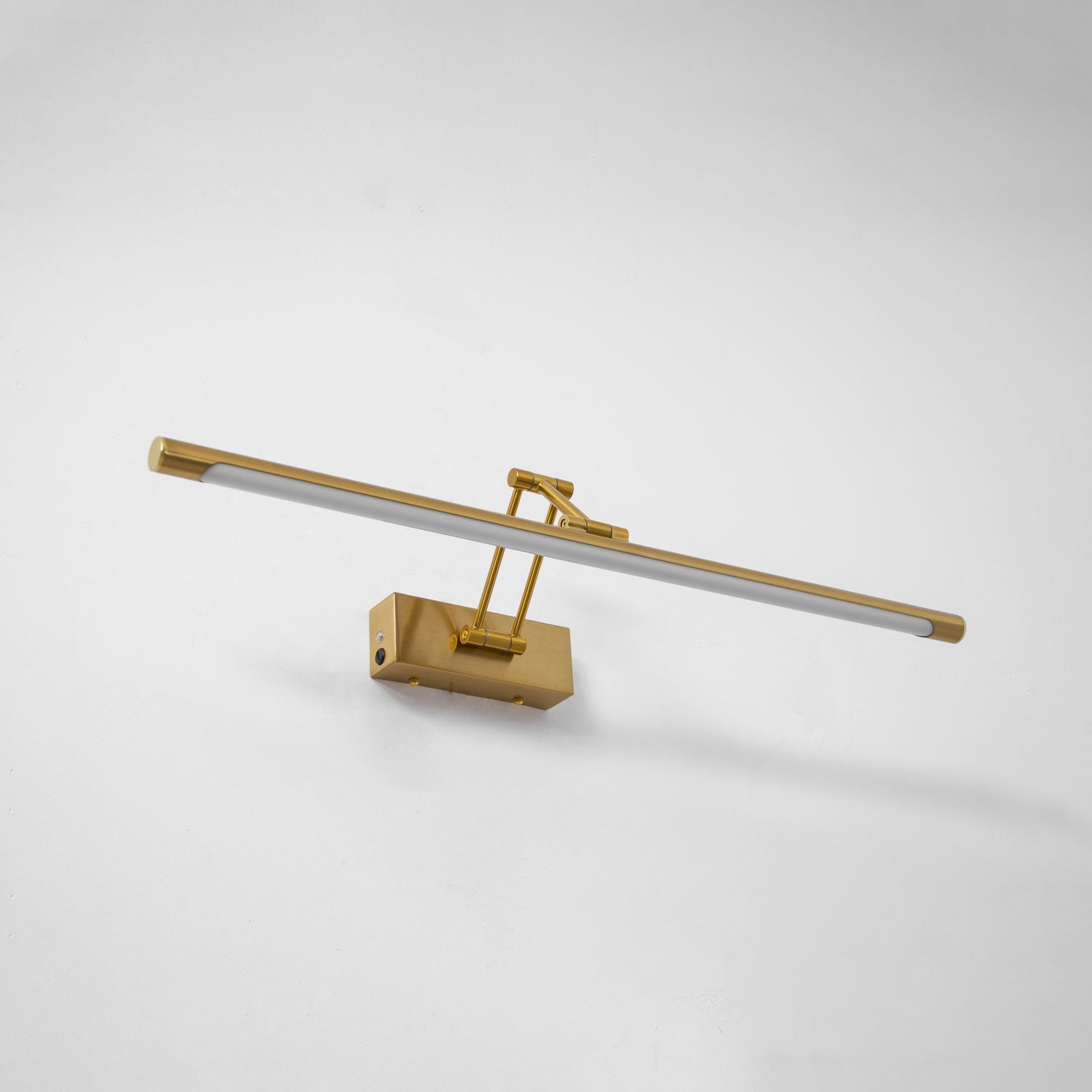 Aldlina Linear Wall Light