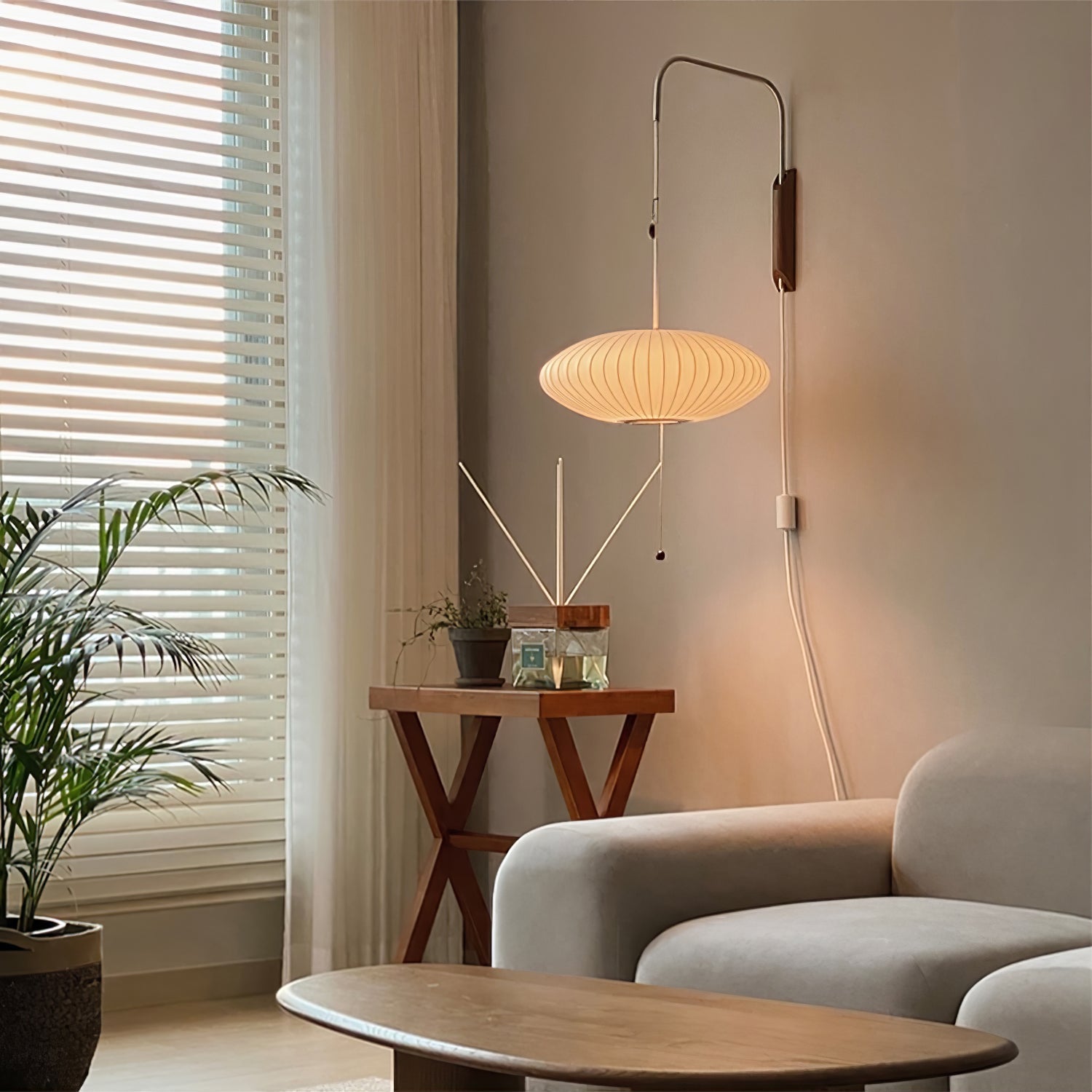Wrenvae Wall Light