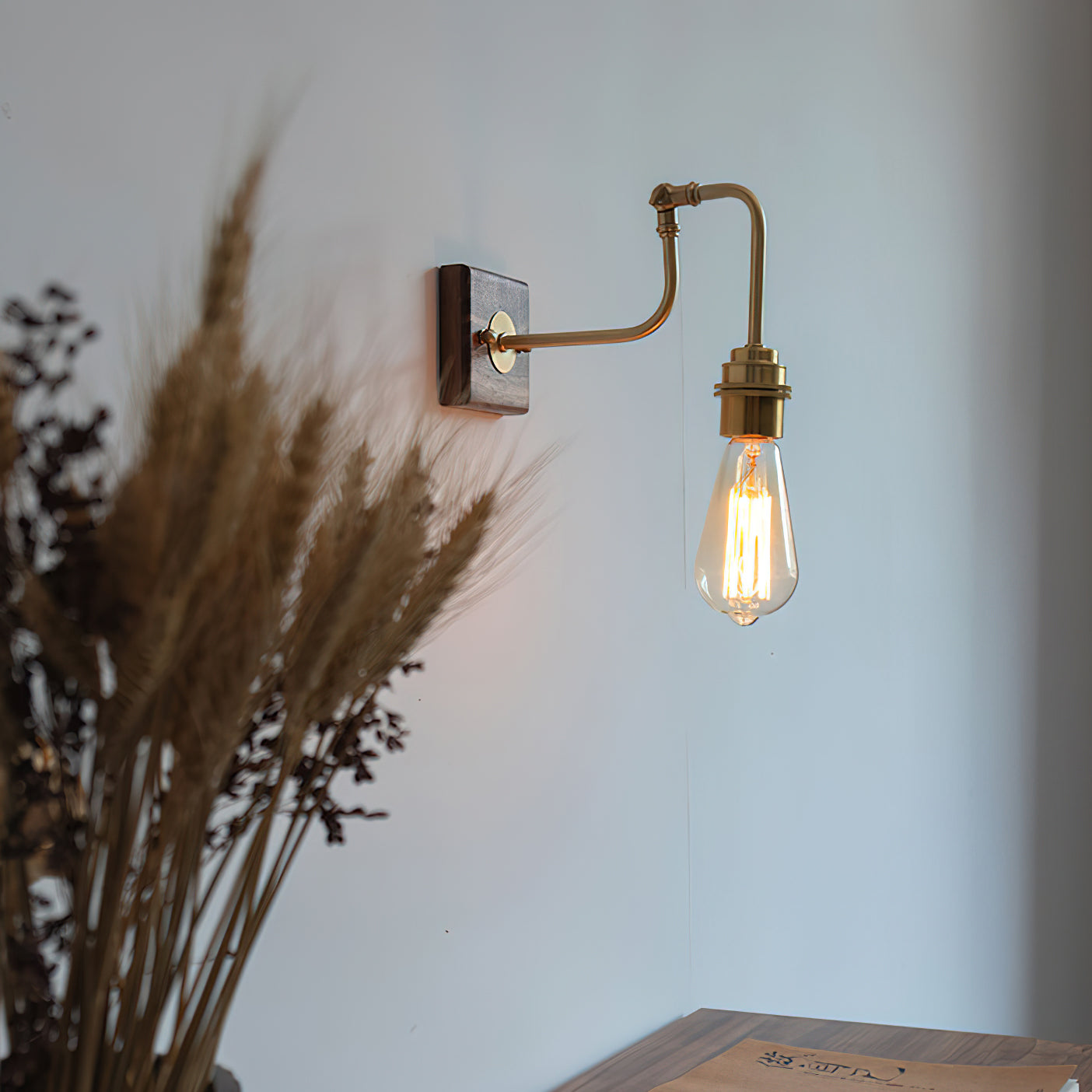 Celizzo Wall Light