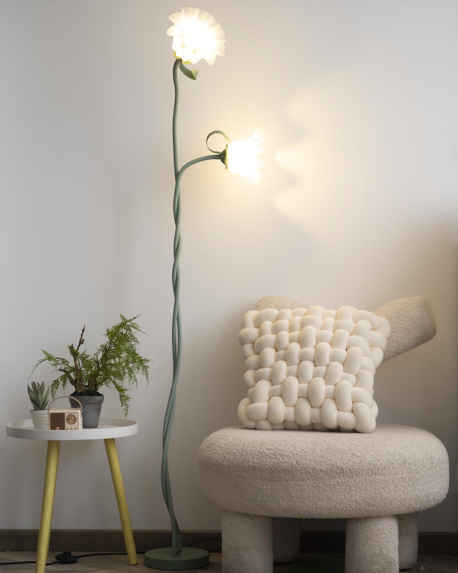 Wrenayo Floral Floor Lamp