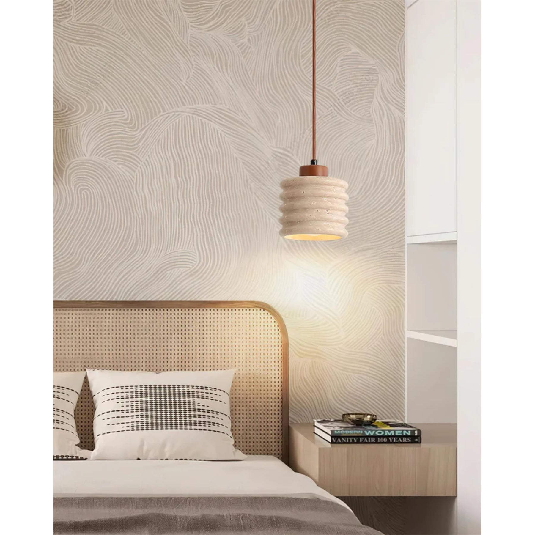 Kandeivo Pendant Light