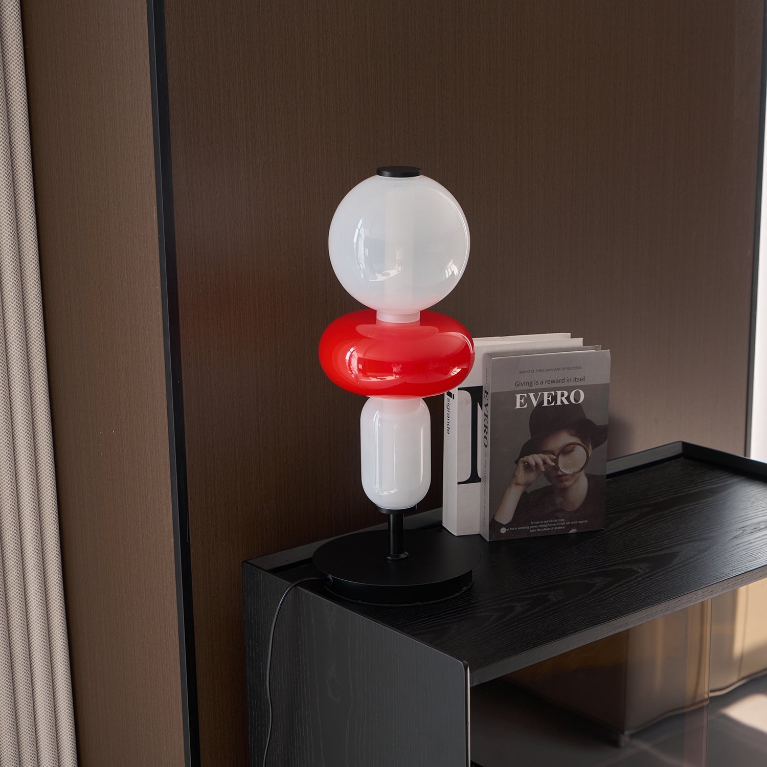 Lentaza Table Lamp