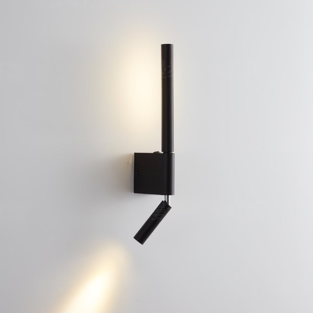 Cavullo Wall Light