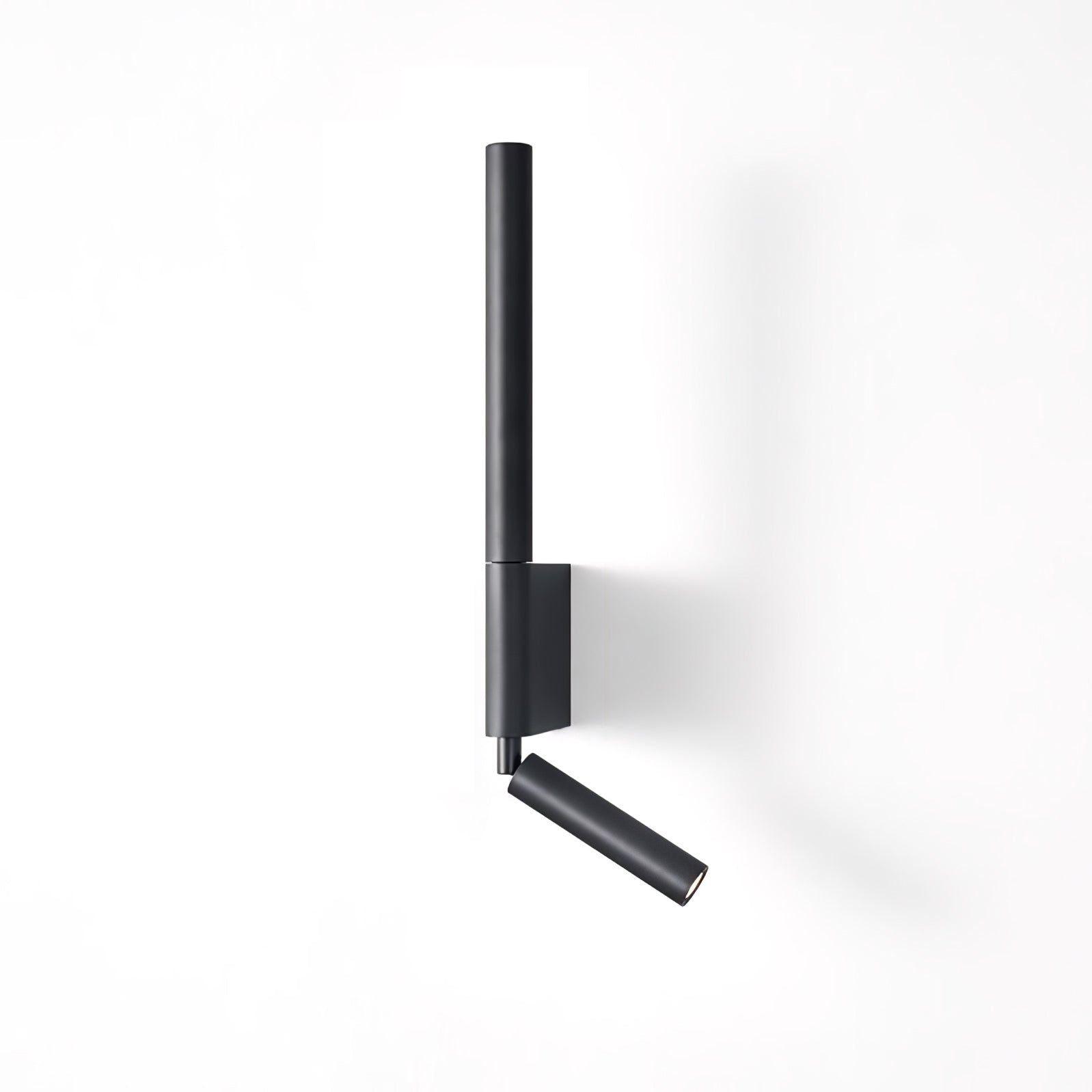Cavullo Wall Light