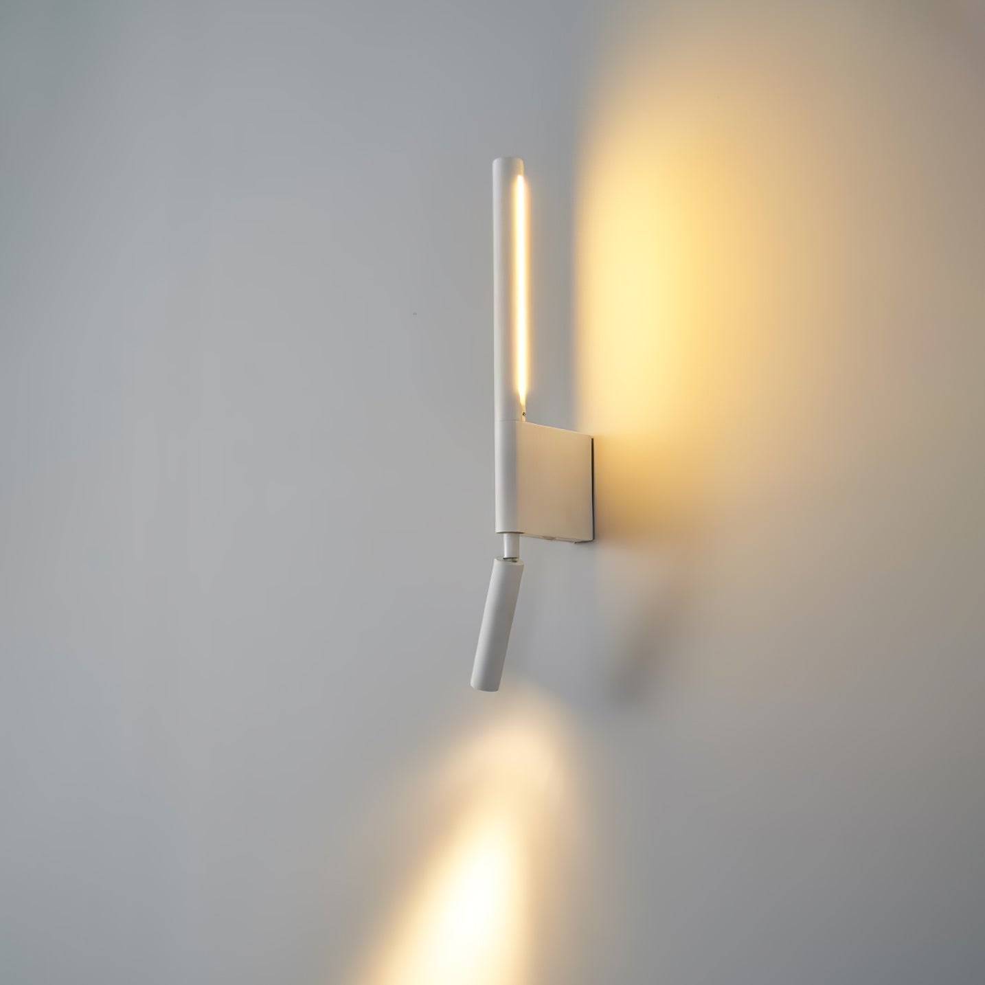 Cavullo Wall Light