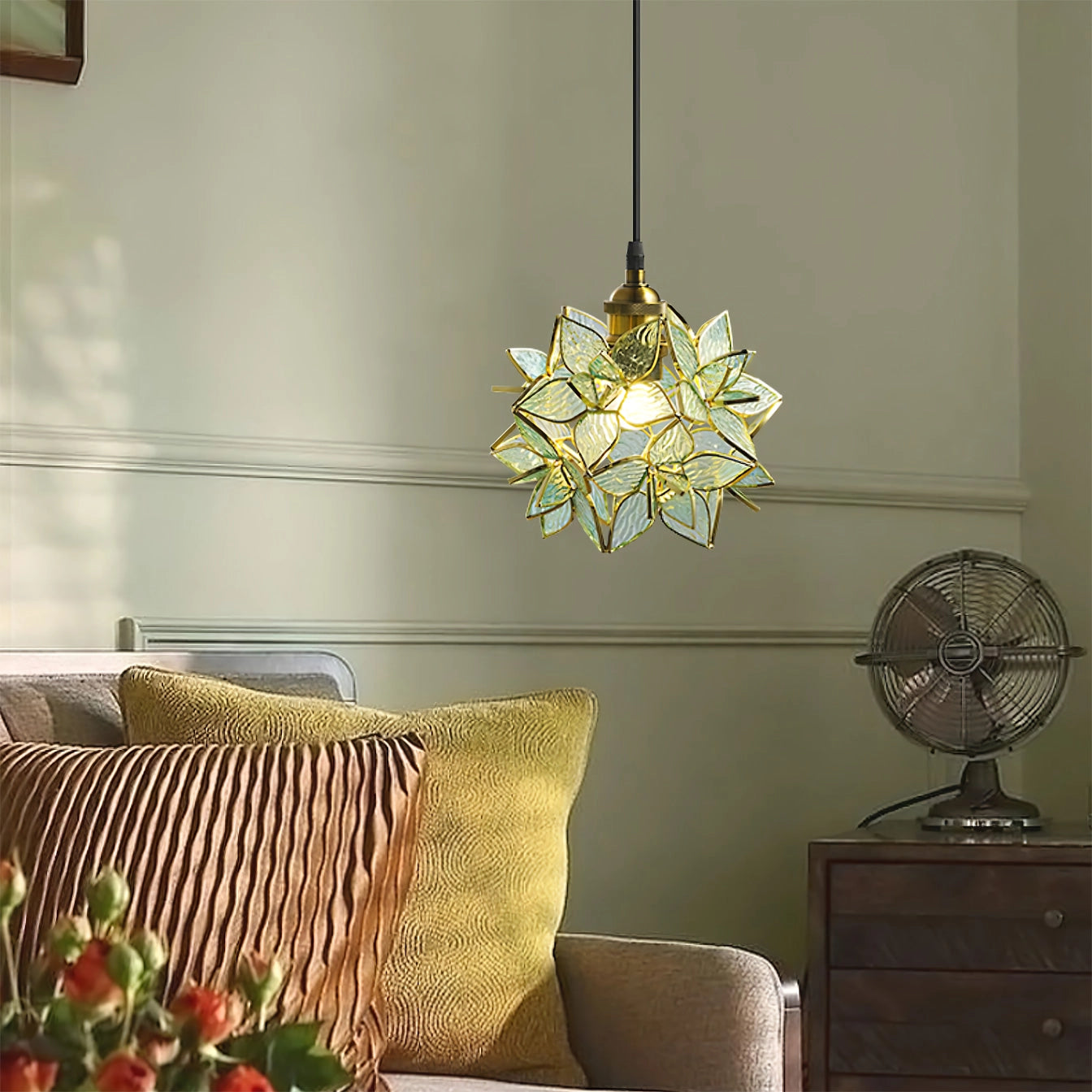 Silla Flower Pendant Light