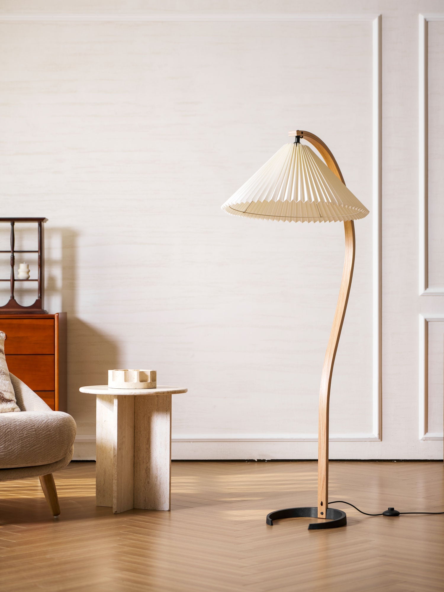 Zormont Floor Lamp