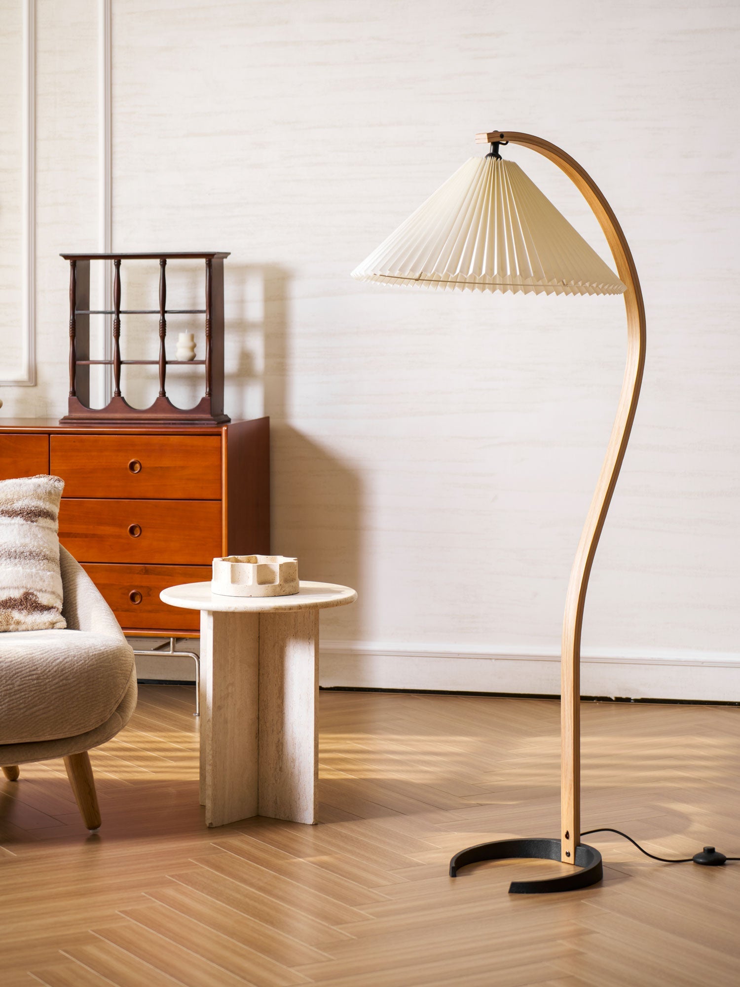 Zormont Floor Lamp