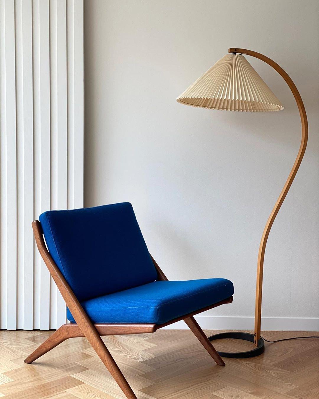 Zormont Floor Lamp