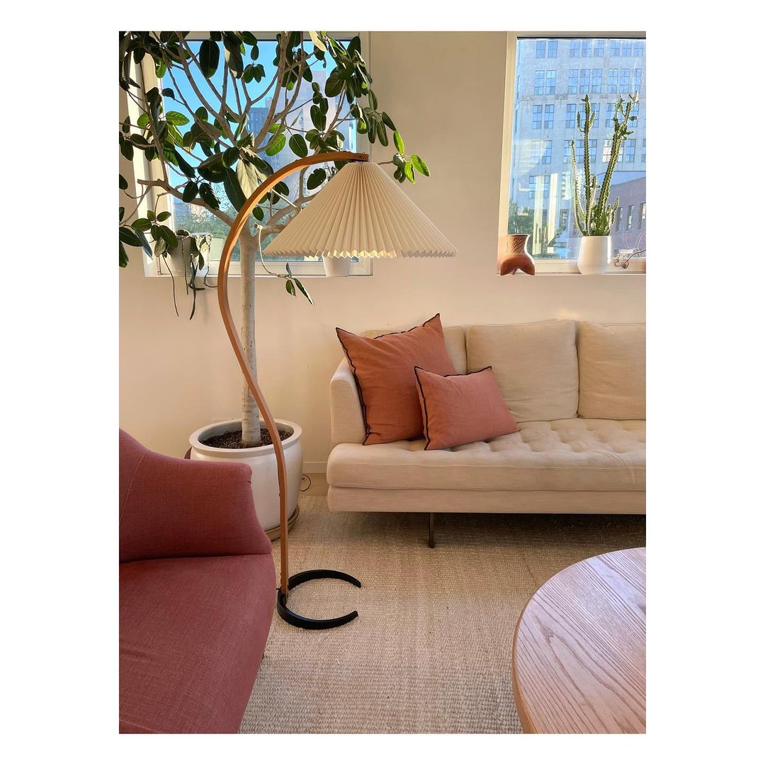 Zormont Floor Lamp