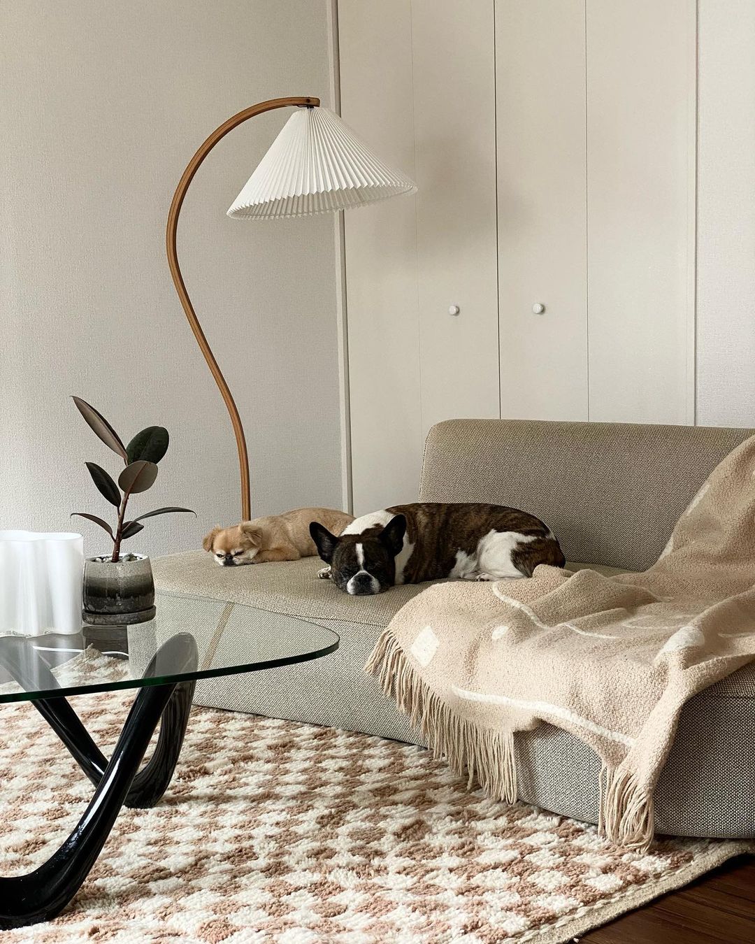 Zormont Floor Lamp