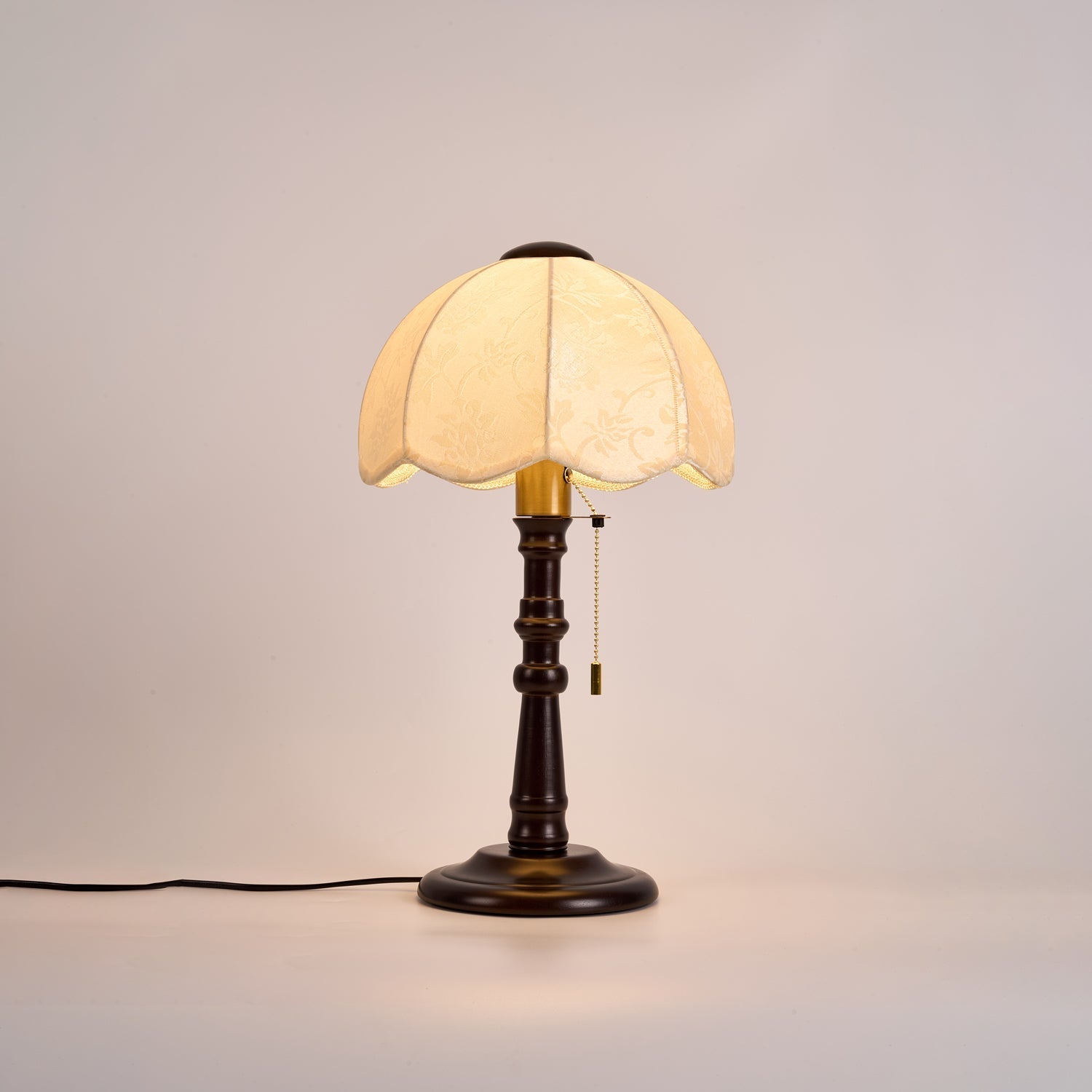 Ferisa Table Lamp