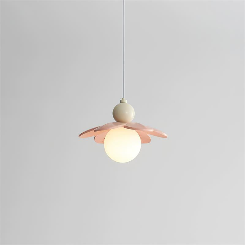 Svalon Flower Pendant Light