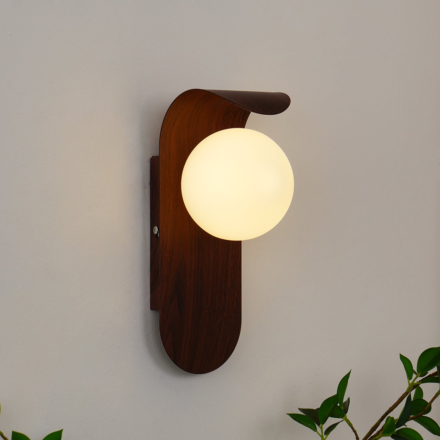 Harrawick Wall Light
