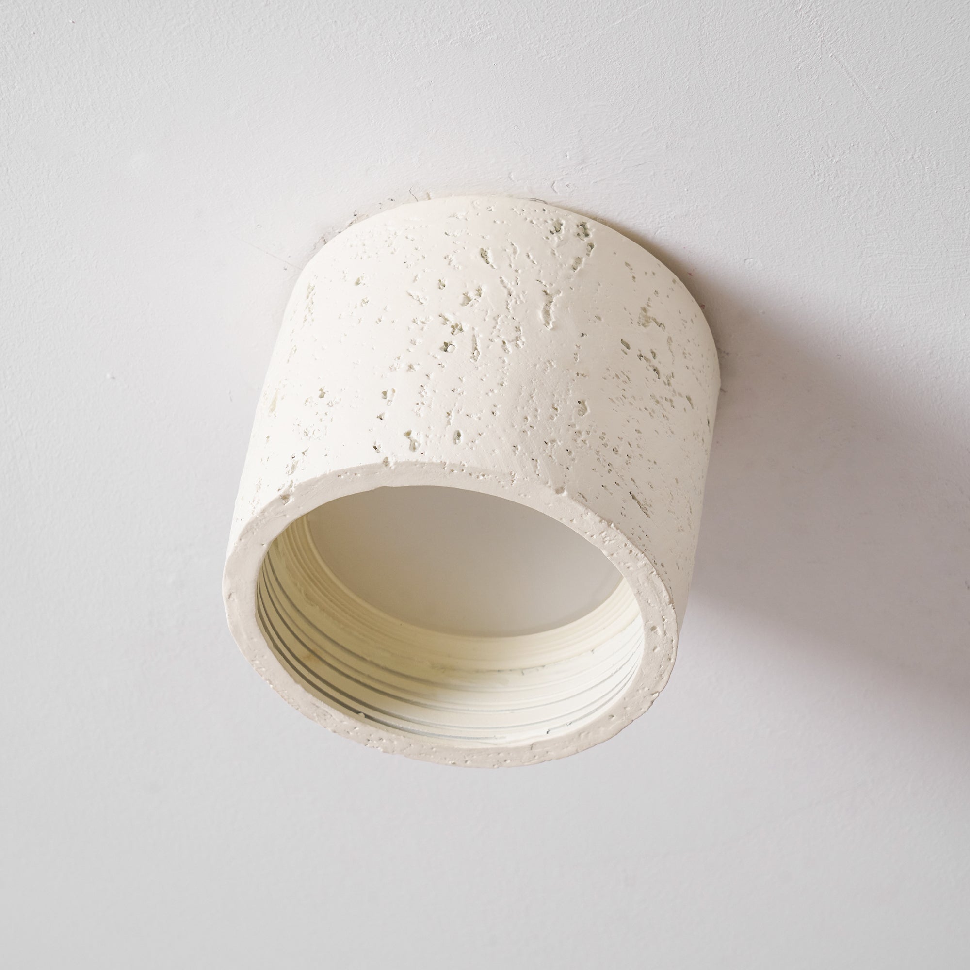 Ravmontas Pendant Light