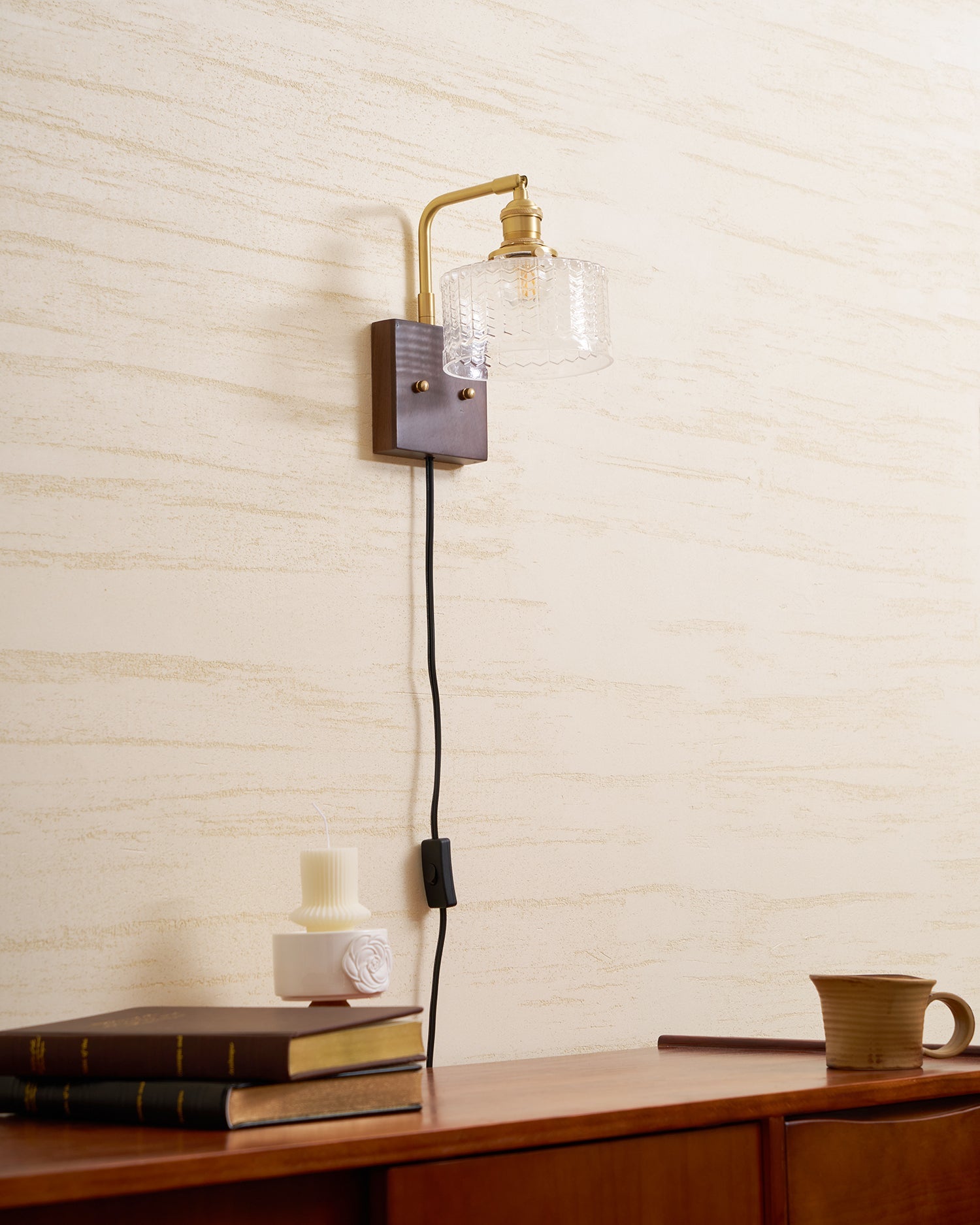 Eldora Wall Light
