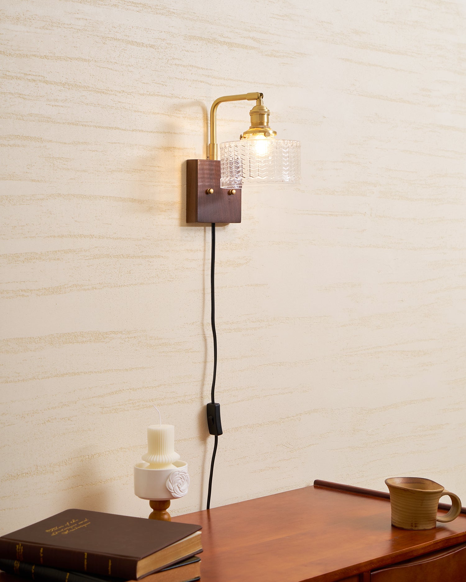 Eldora Wall Light