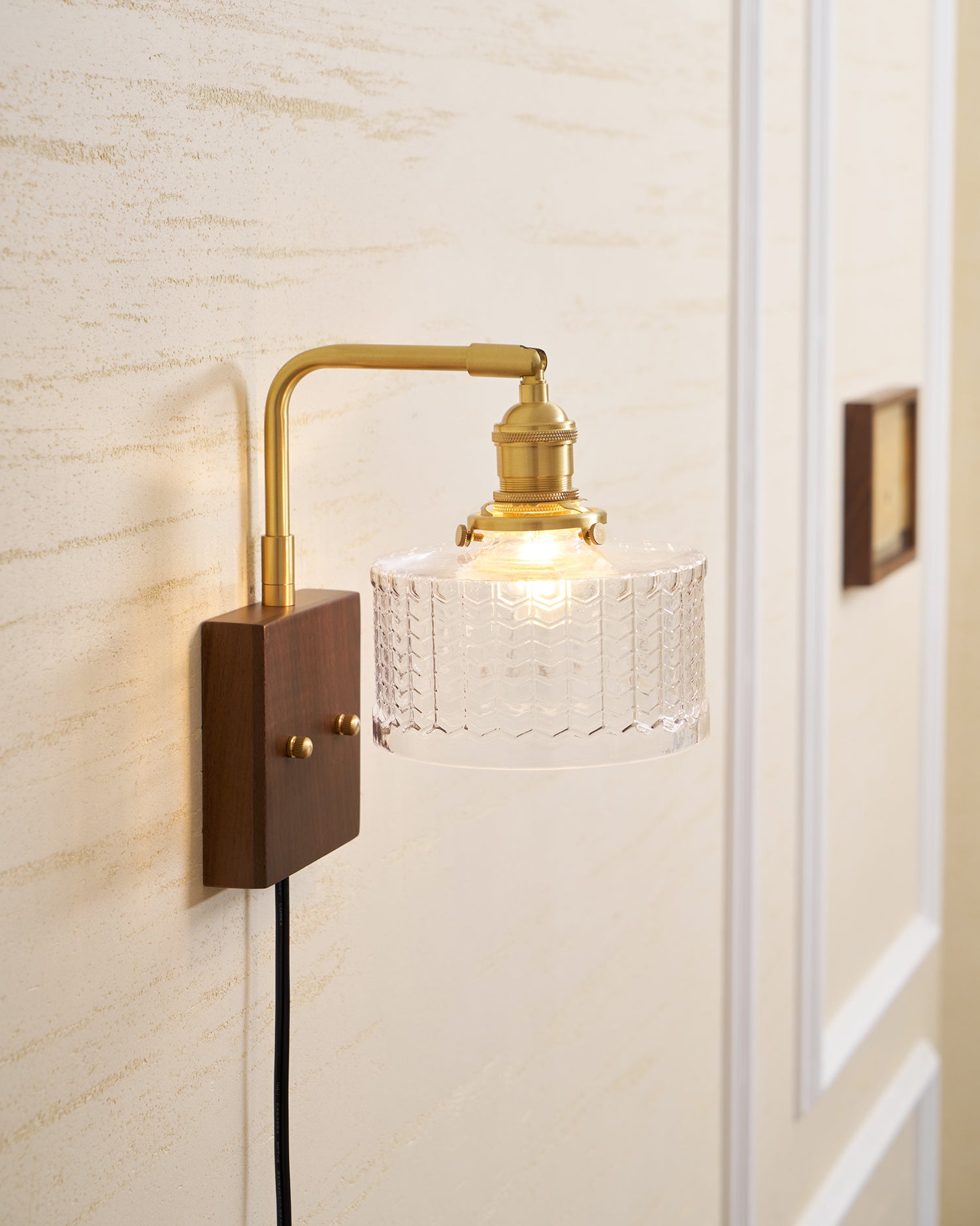 Eldora Wall Light