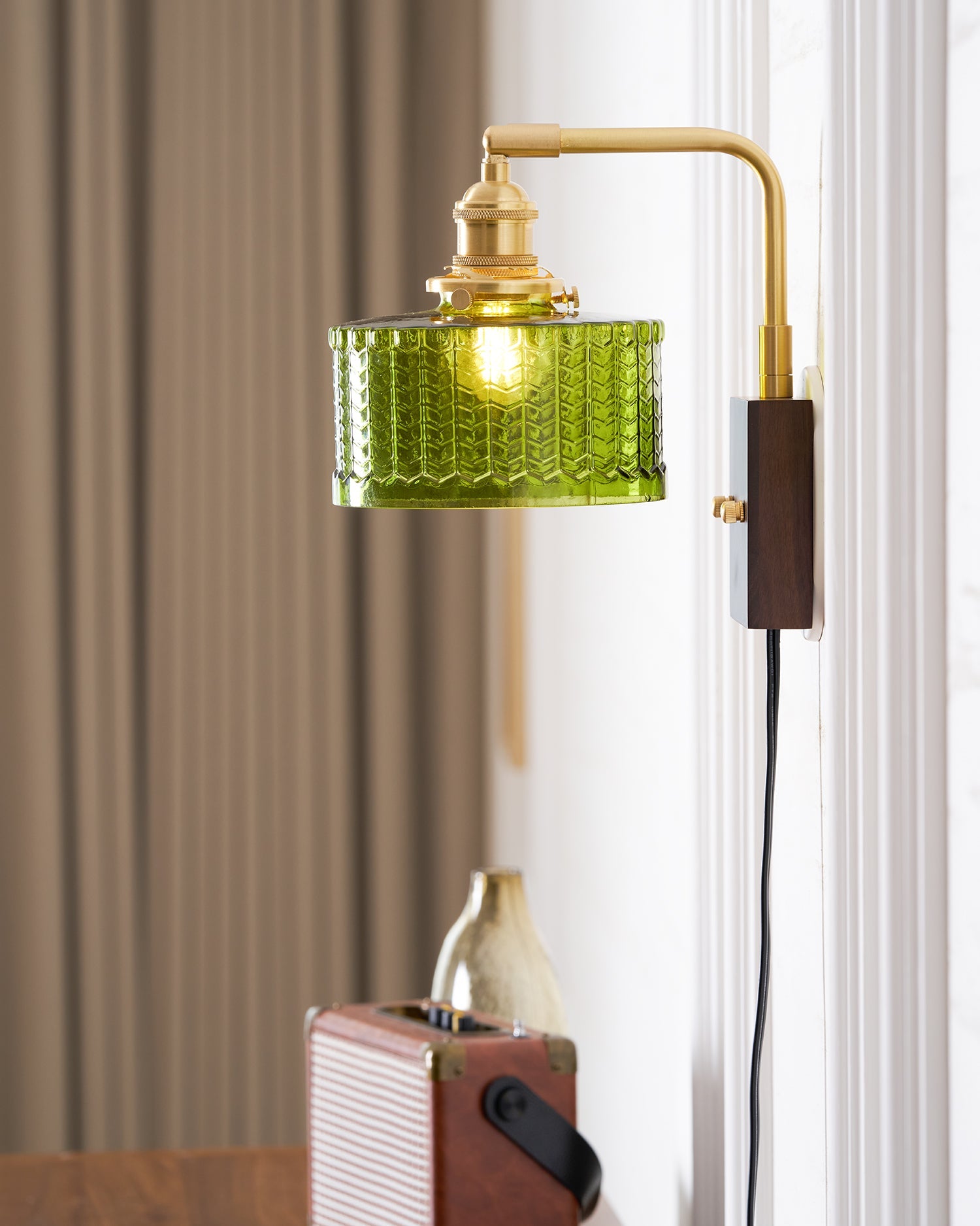 Eldora Wall Light