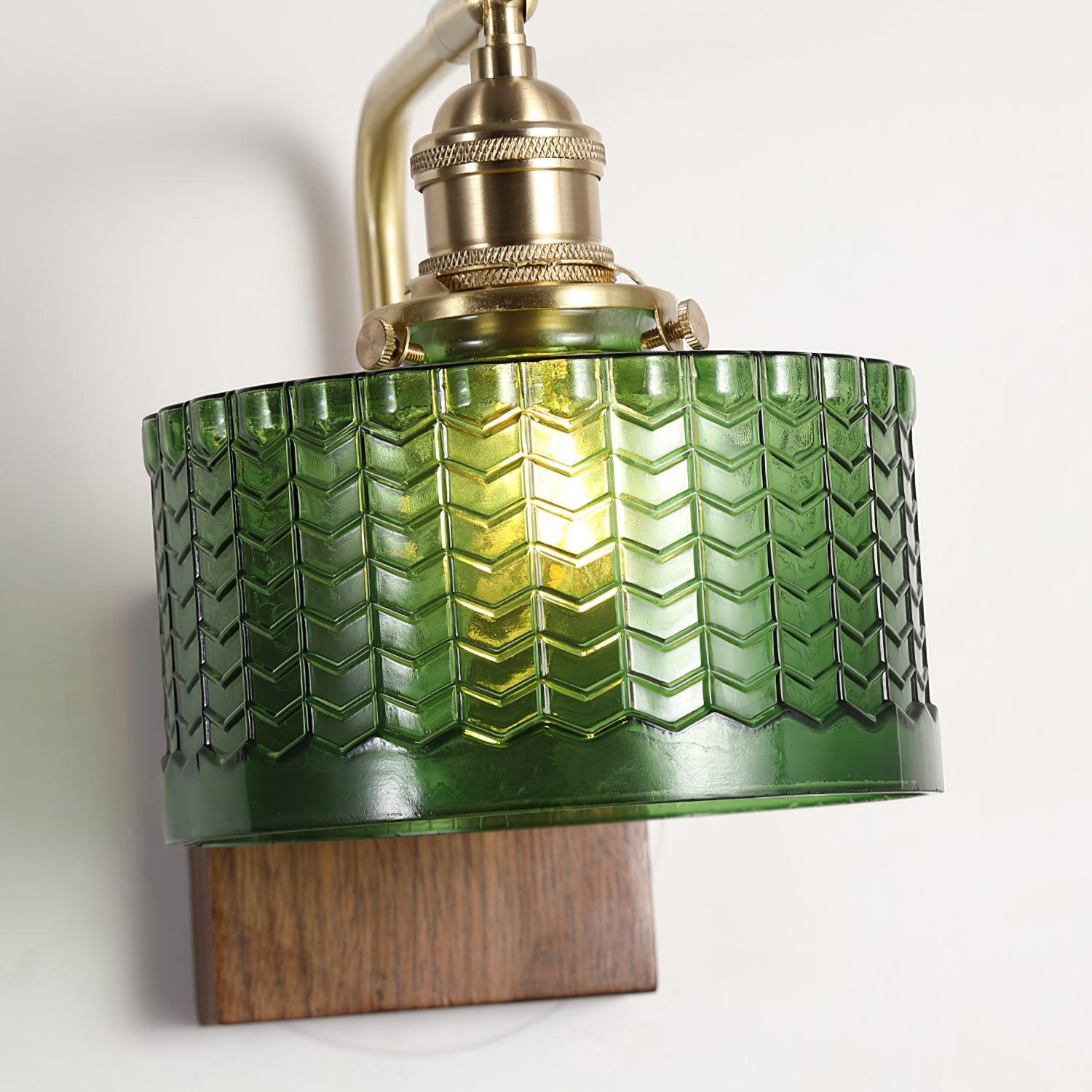 Quilivon Wall Light Model B
