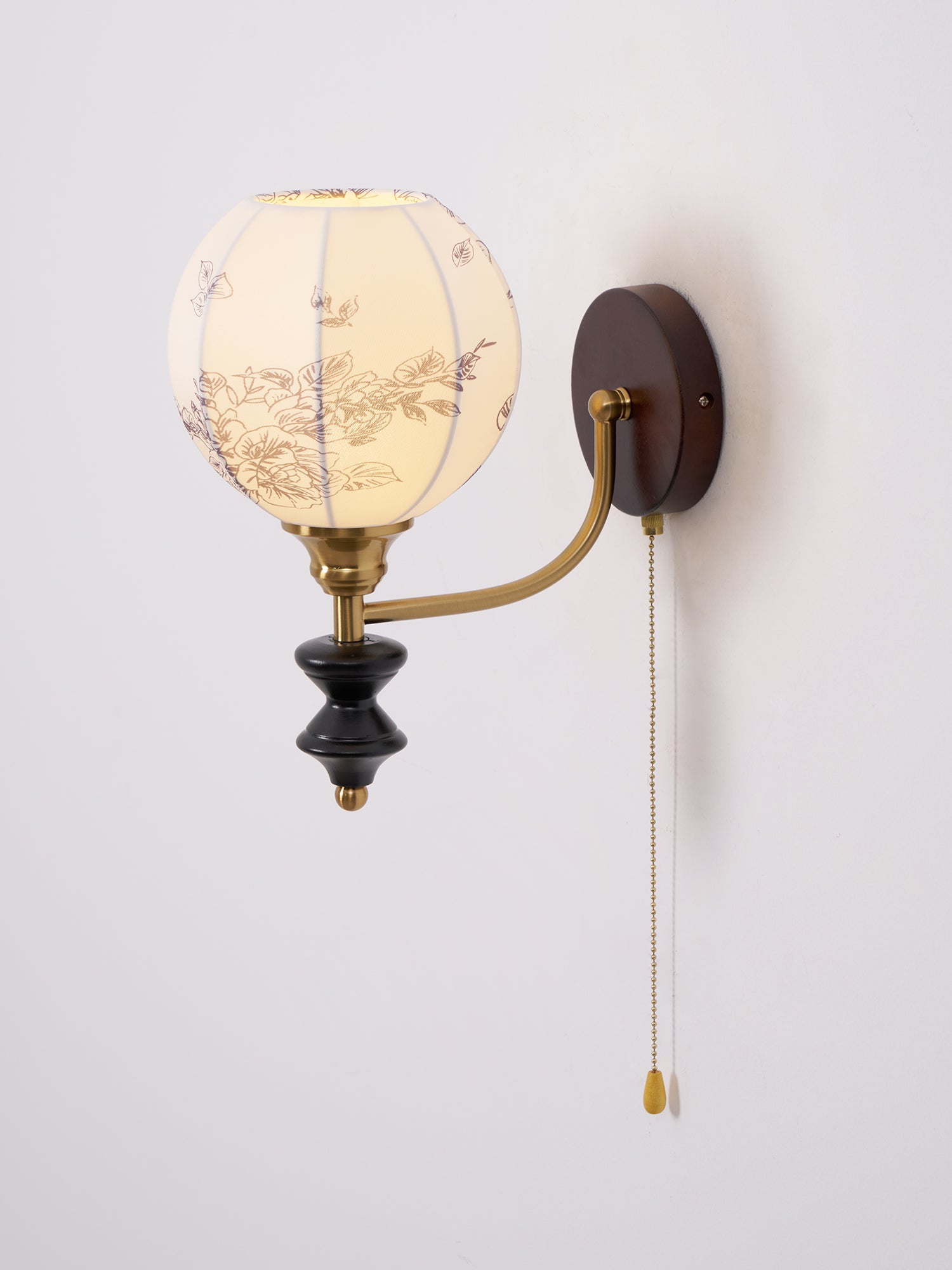 Theltonia Vintage Wall Light