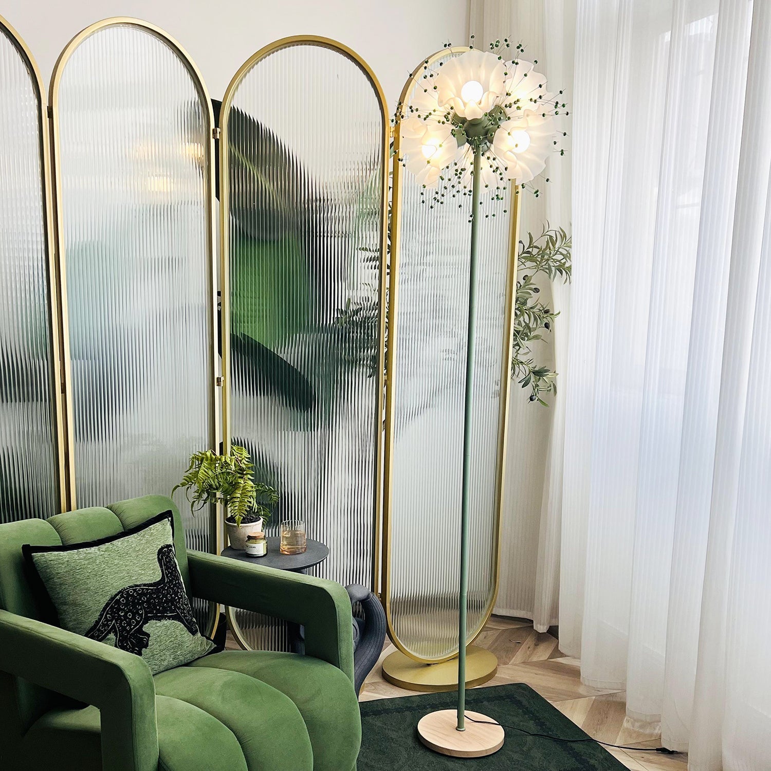 Selenna Flower Floor Lamp