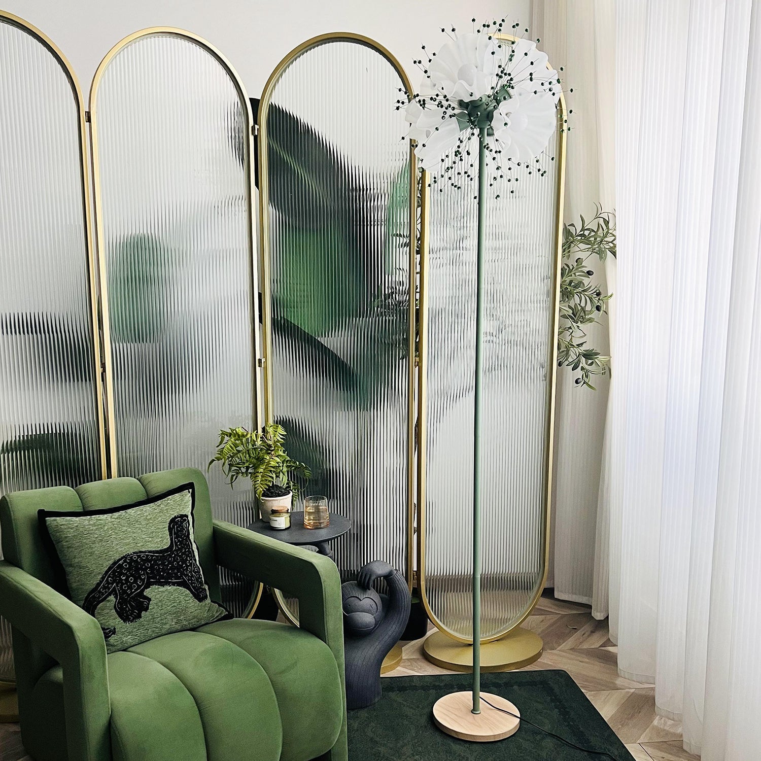 Selenna Flower Floor Lamp