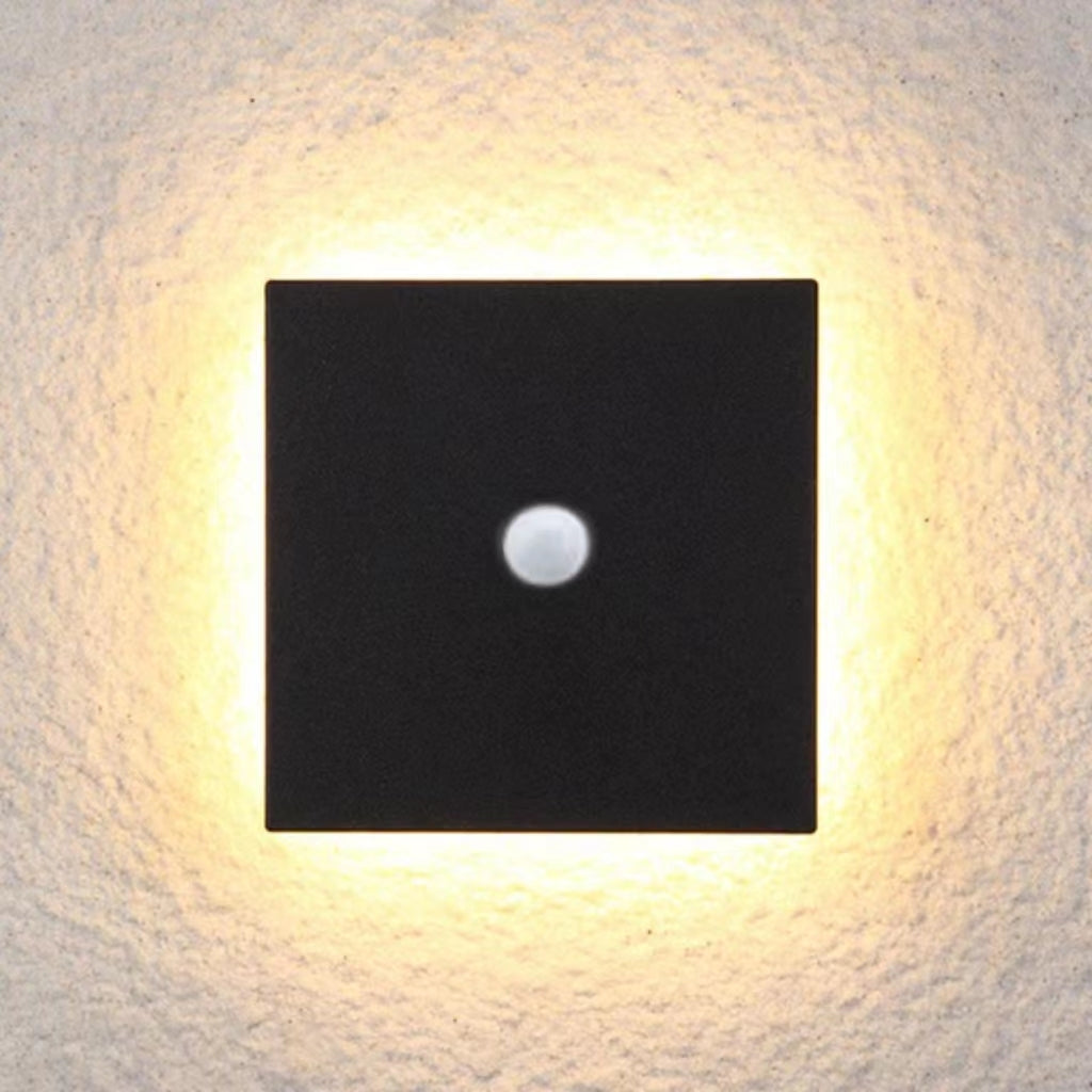 Eveiaay Outdoor Wall Light